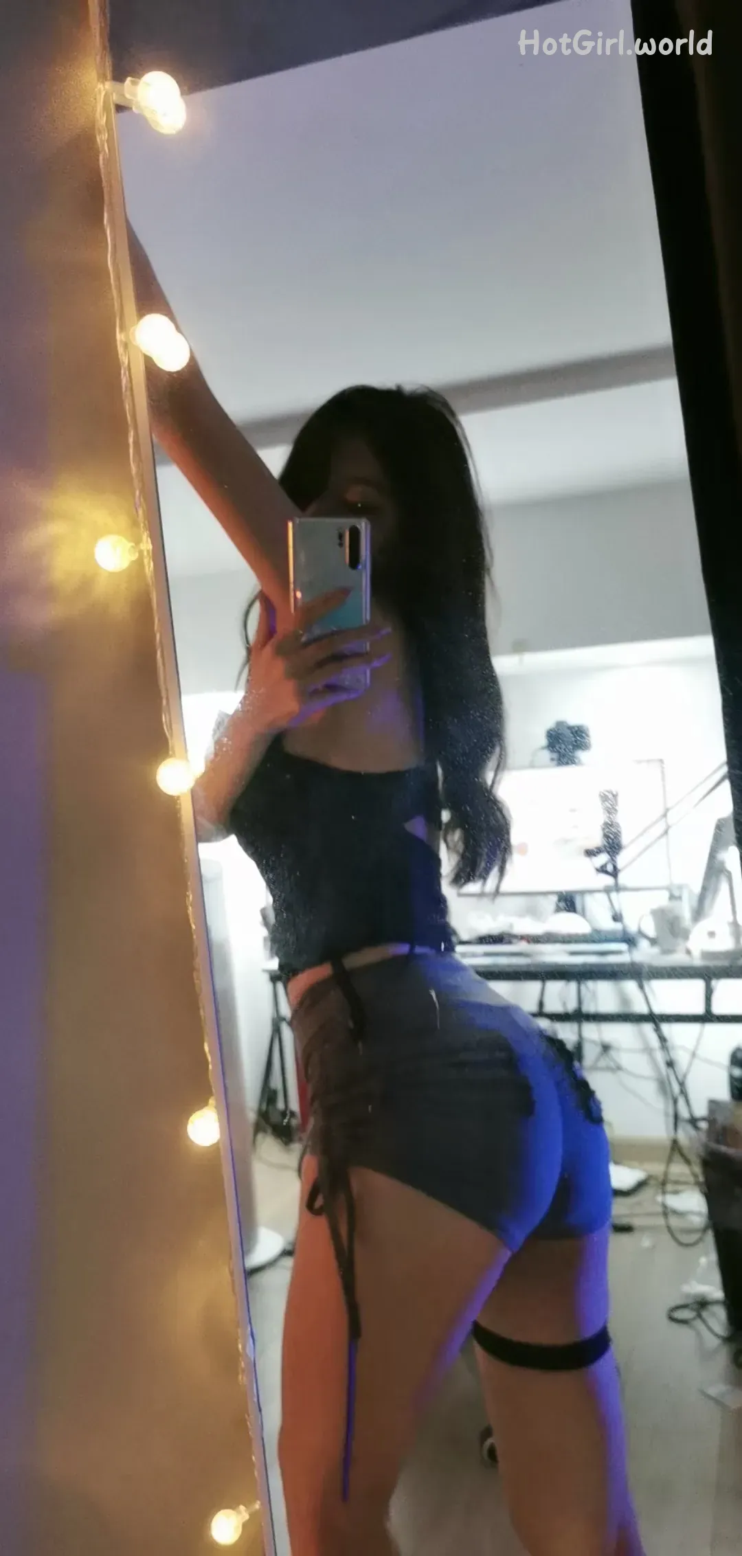 181_hotgirl.world.webp