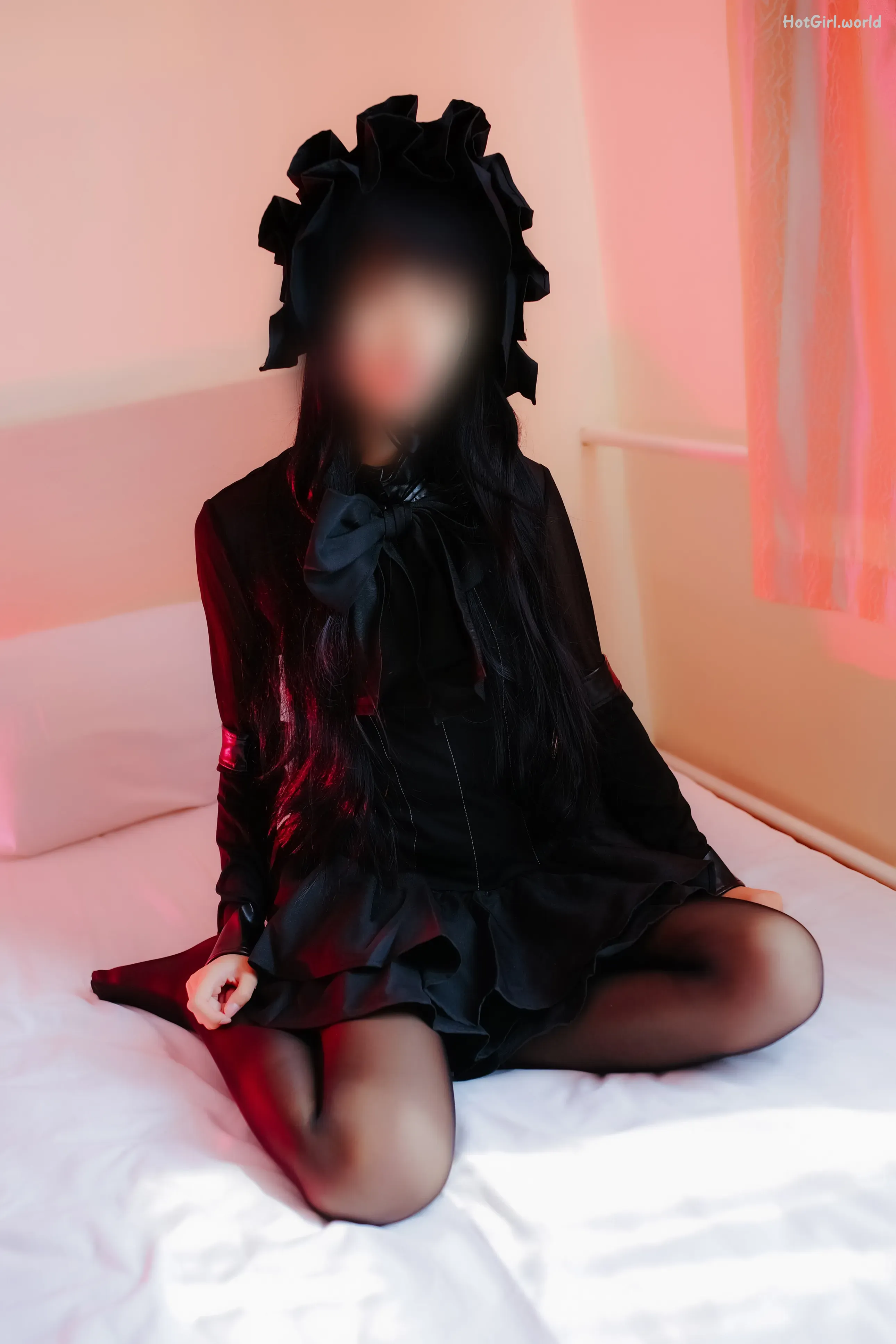0001_hotgirl.world.webp