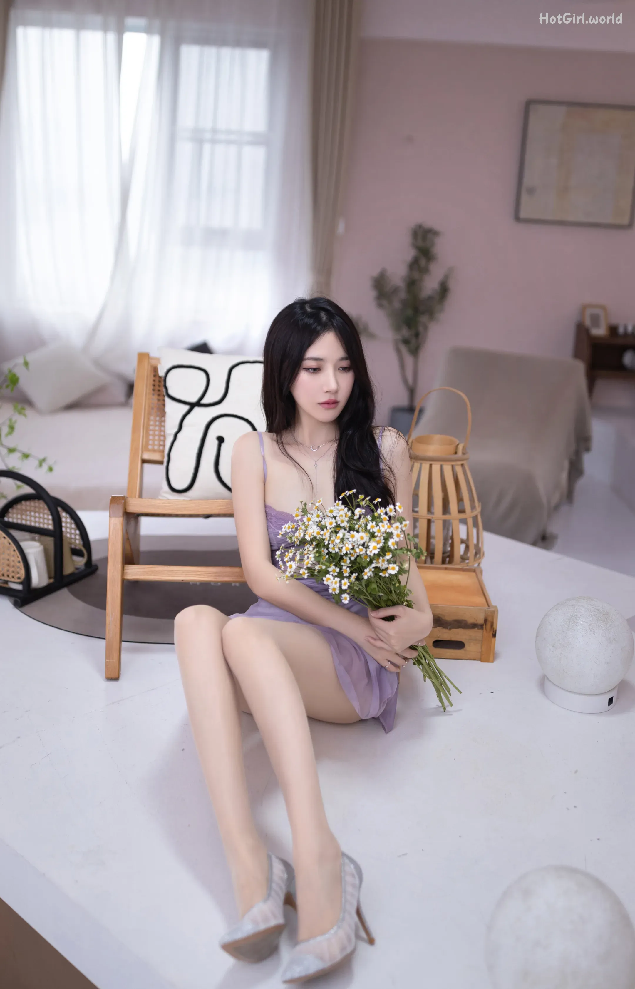 004_hotgirl.world.webp