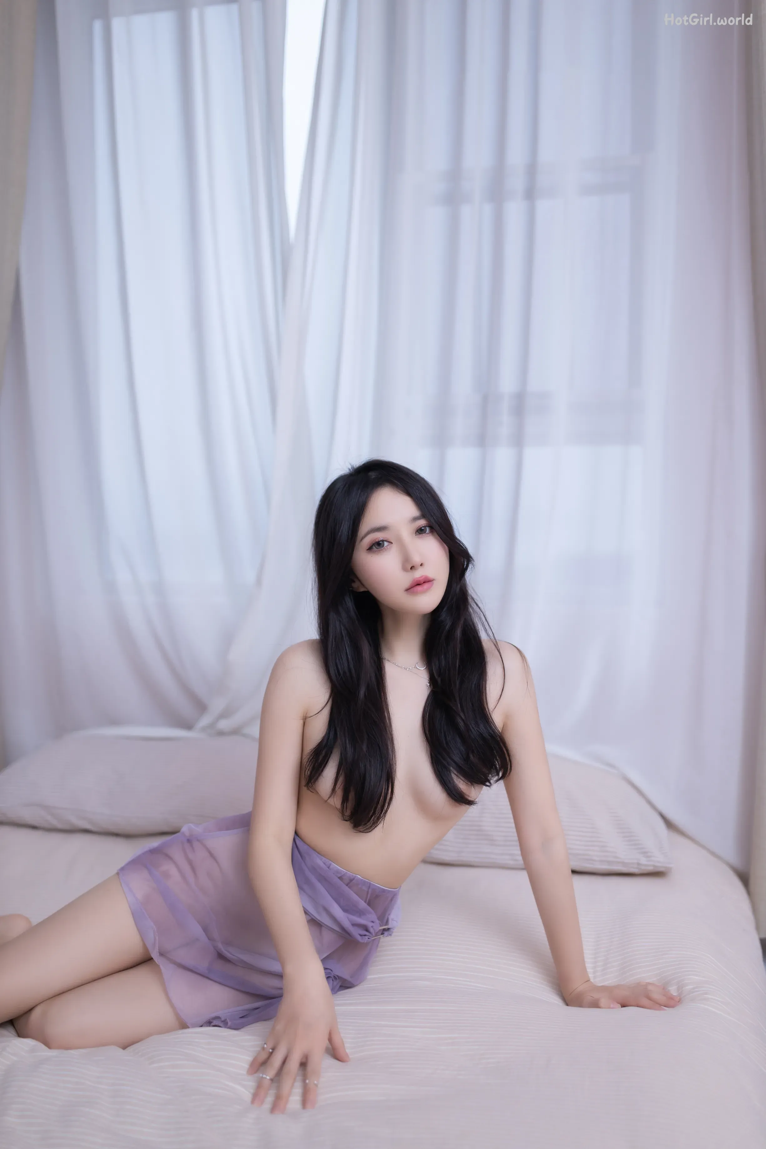 111_hotgirl.world.webp