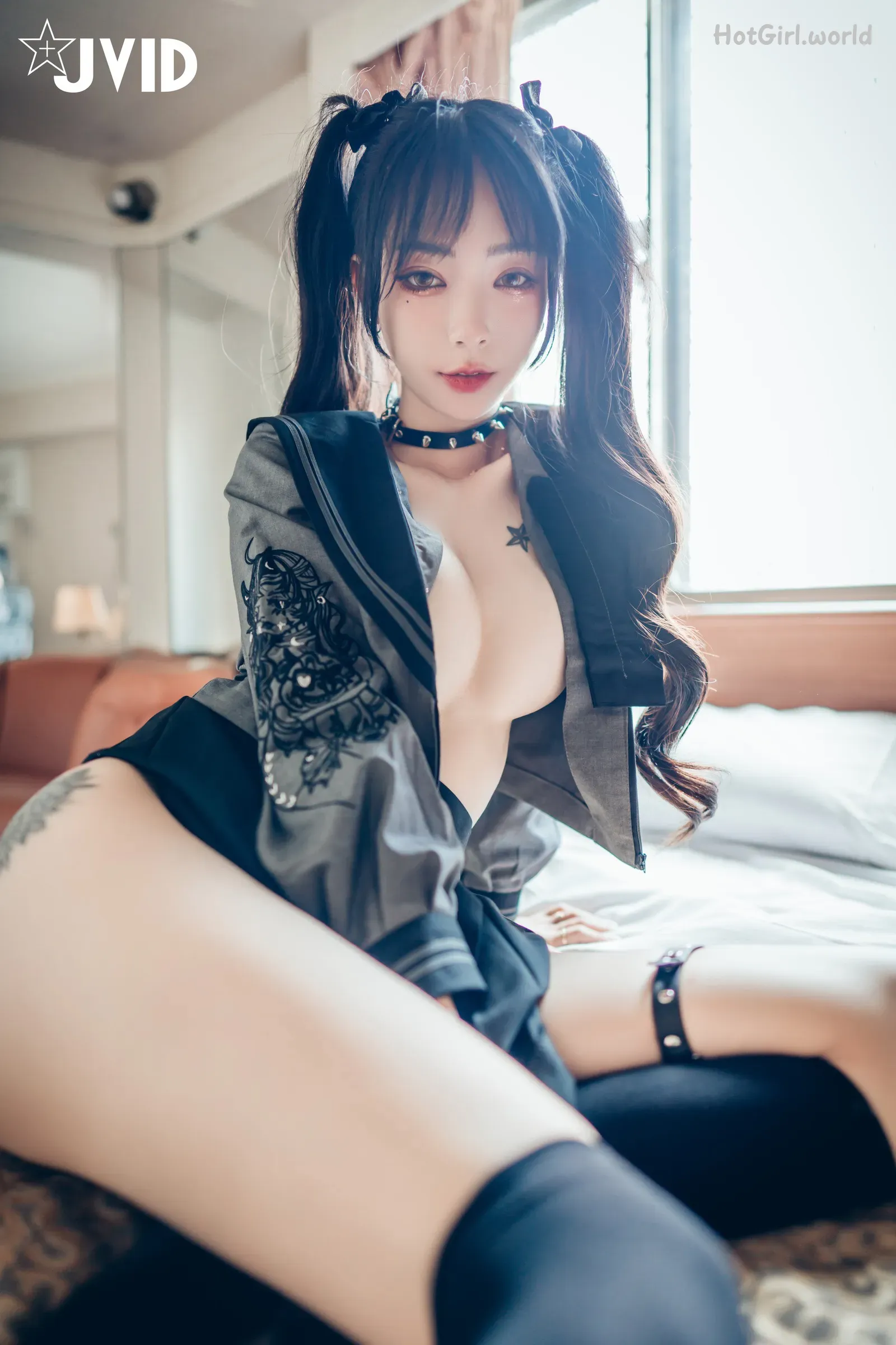 087_hotgirl.world.webp