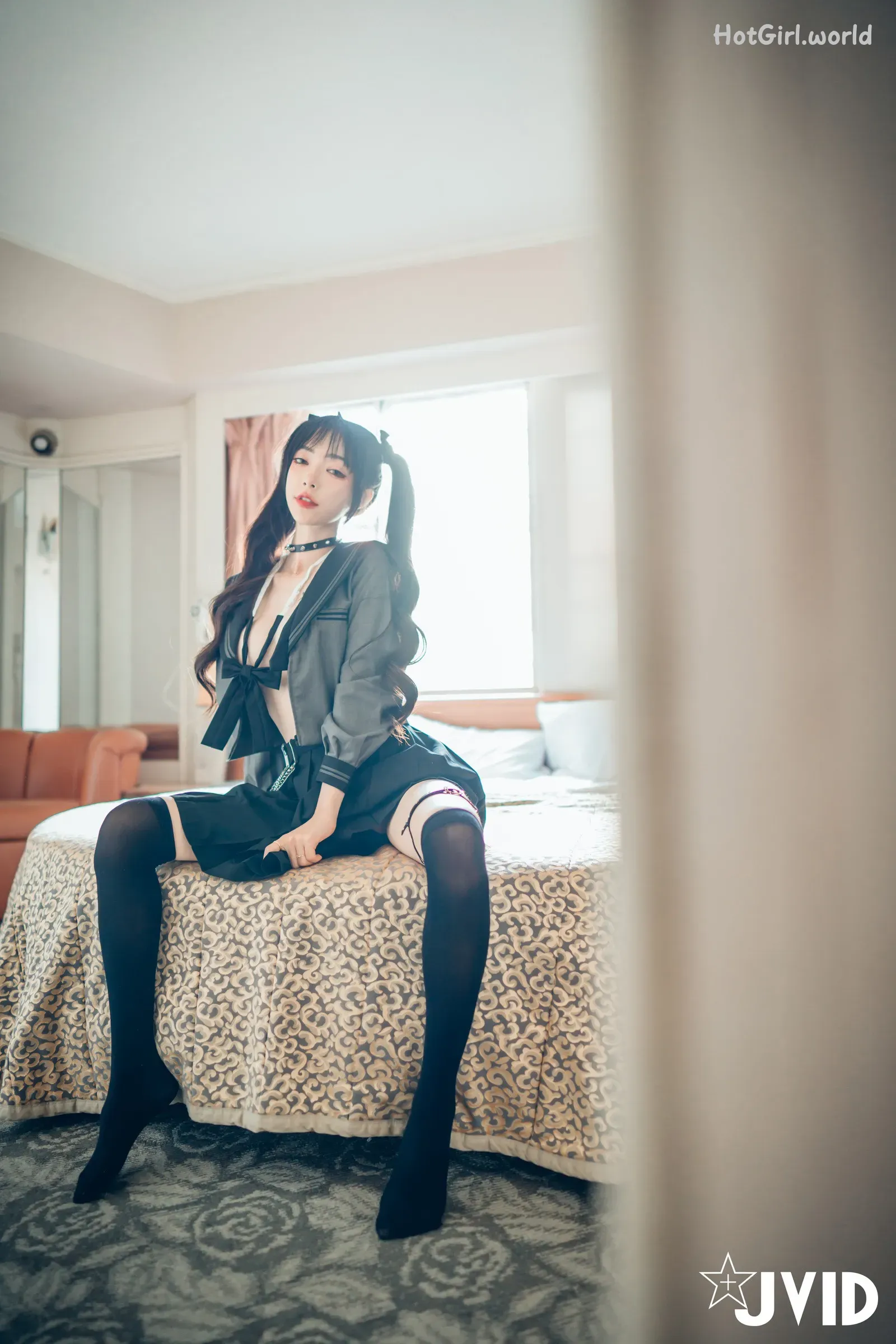 096_hotgirl.world.webp