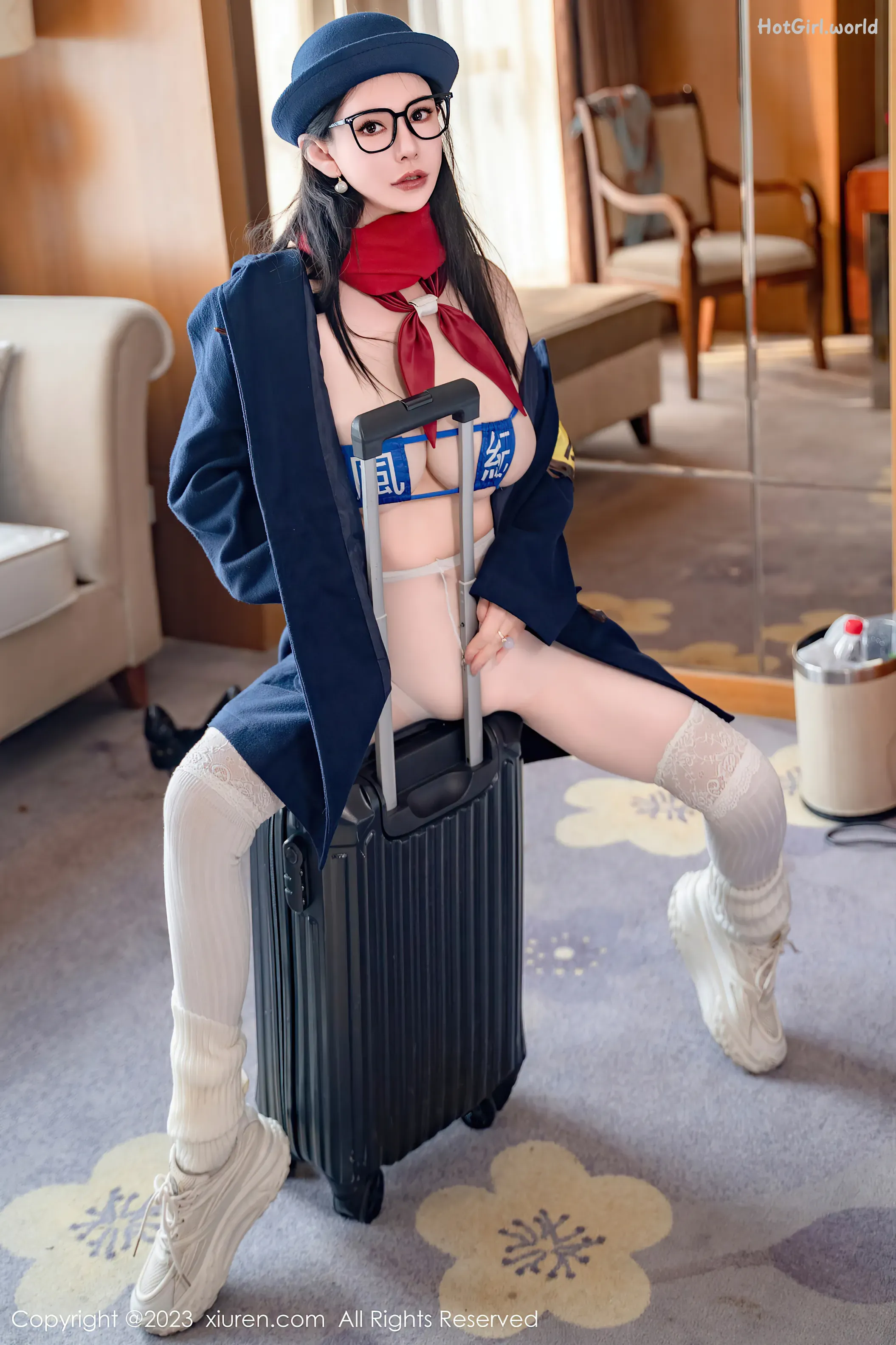 XiuRen秀人网-No-7839-Yue-Yue-Jie-0004-8946531497_hotgirl.world.webp