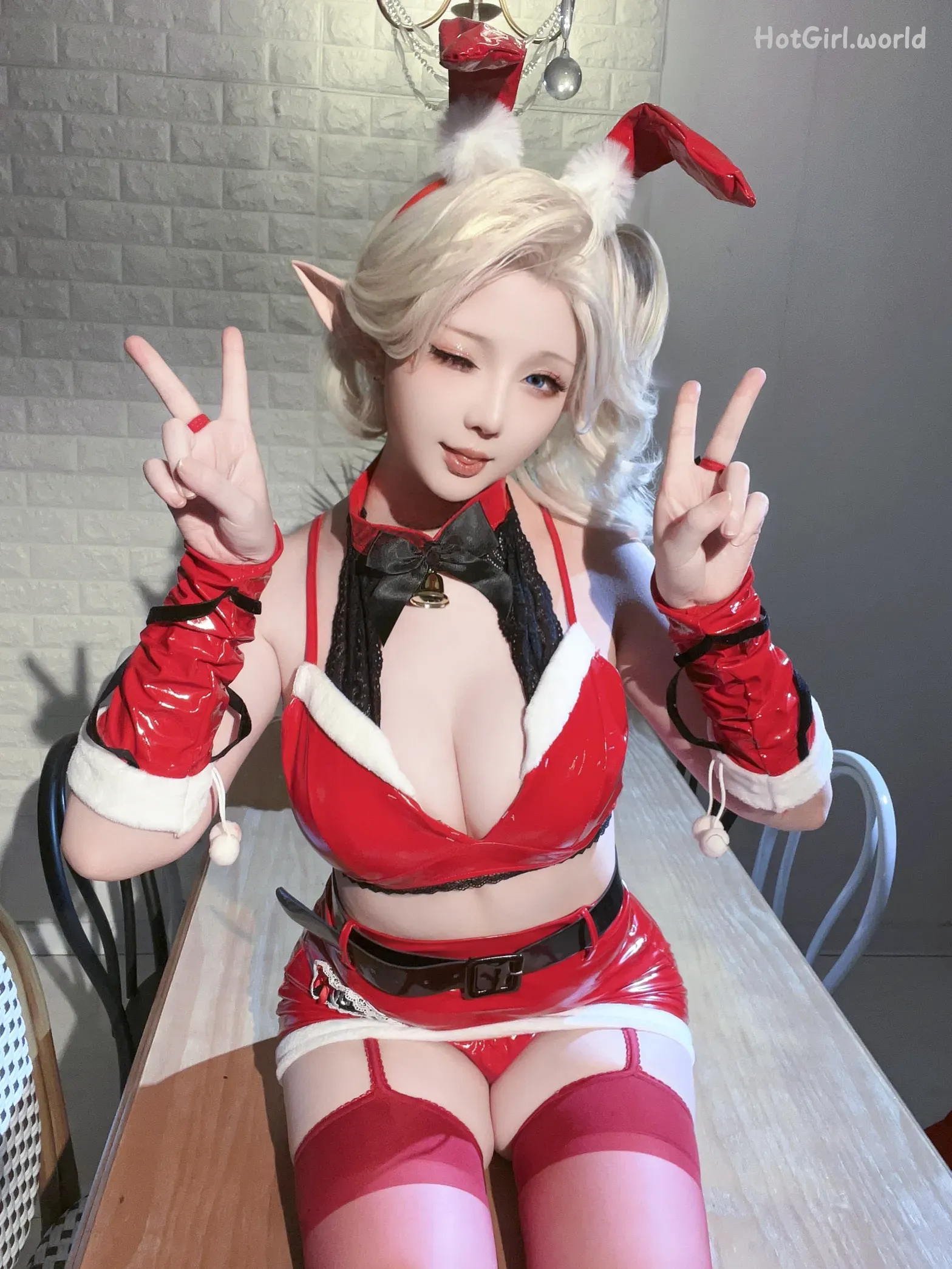 Coser-Hoshilily-C-hotgirl.world-063.webp