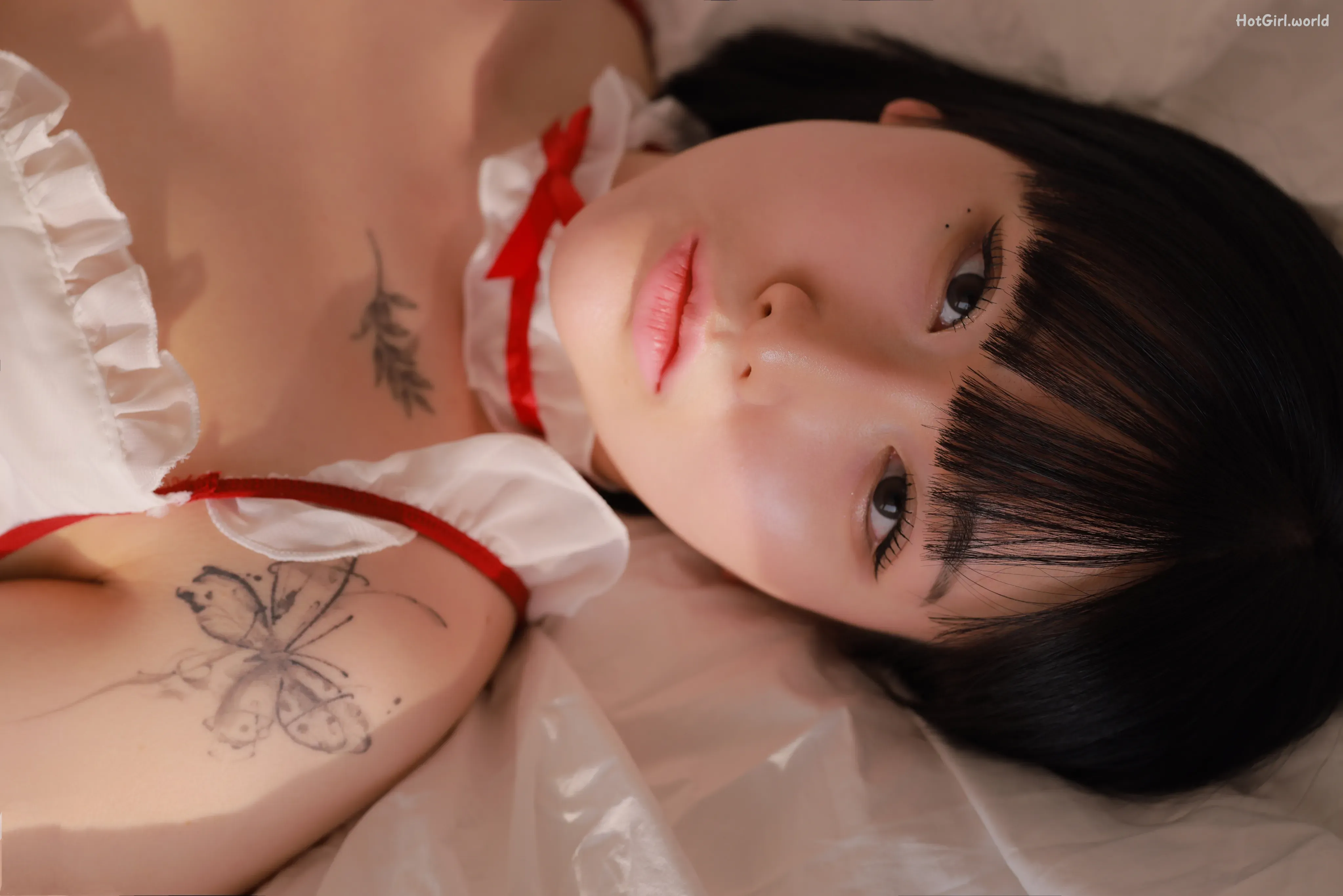 SWEETBOX-Yoo-Yeon-joo-SWTB-Vol.31-Home-Alone-hotgirl.world-081.webp