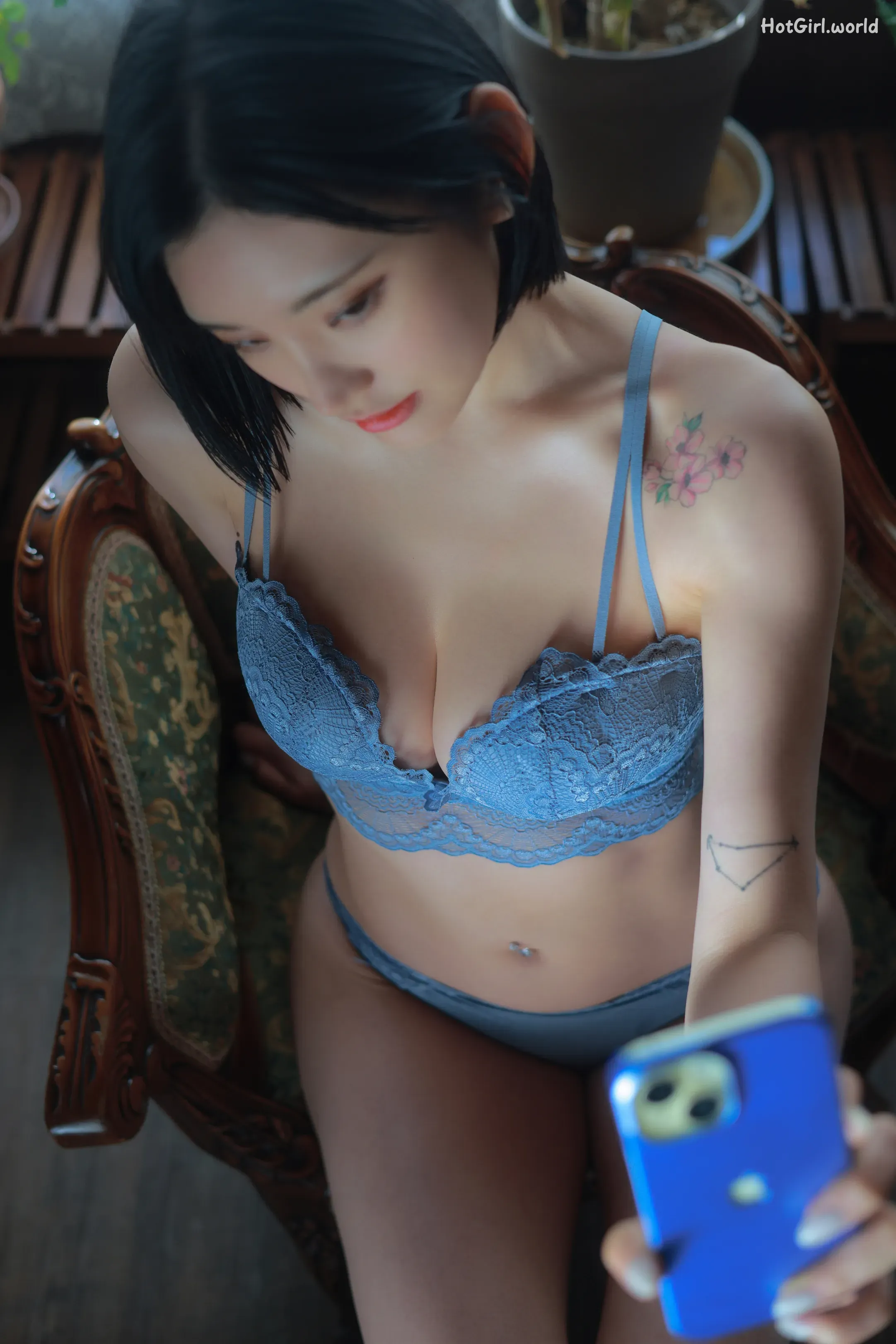 Sula-Blue-hotgirl.world-083_hotgirl.world.webp