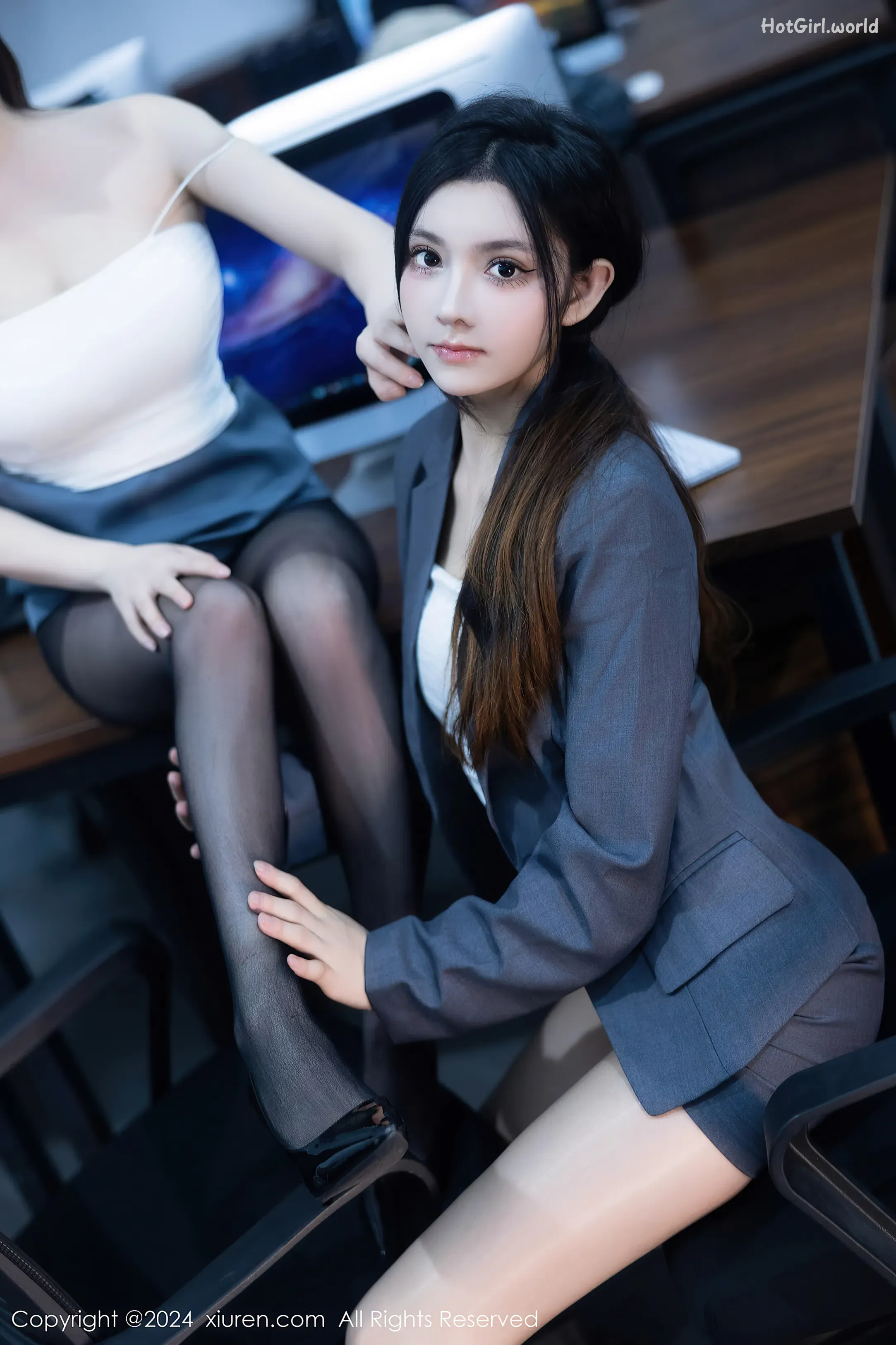 0087_hotgirl.world.webp