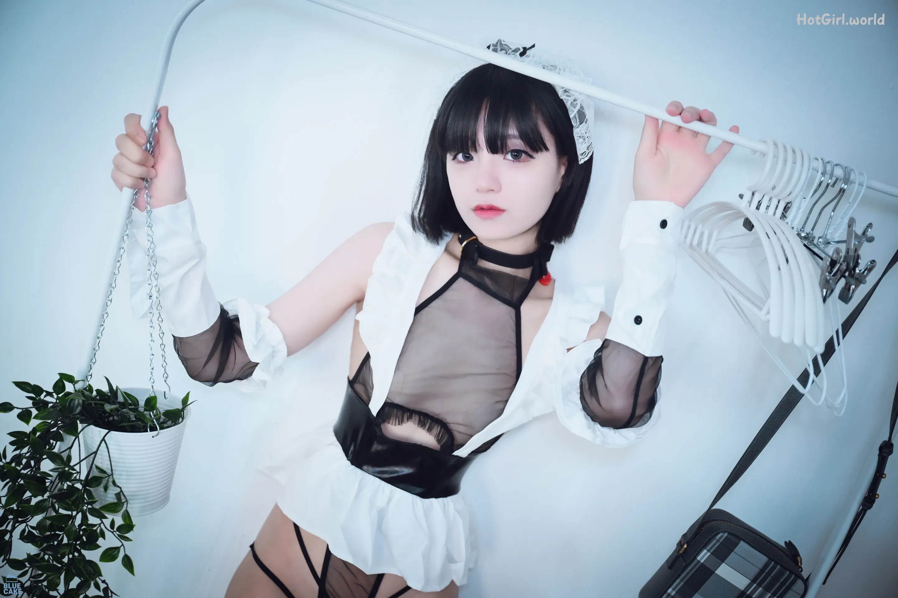 BLUECAKE-Jeong-Jenny-Maid-Cosplay-hotgirl.world-083.webp