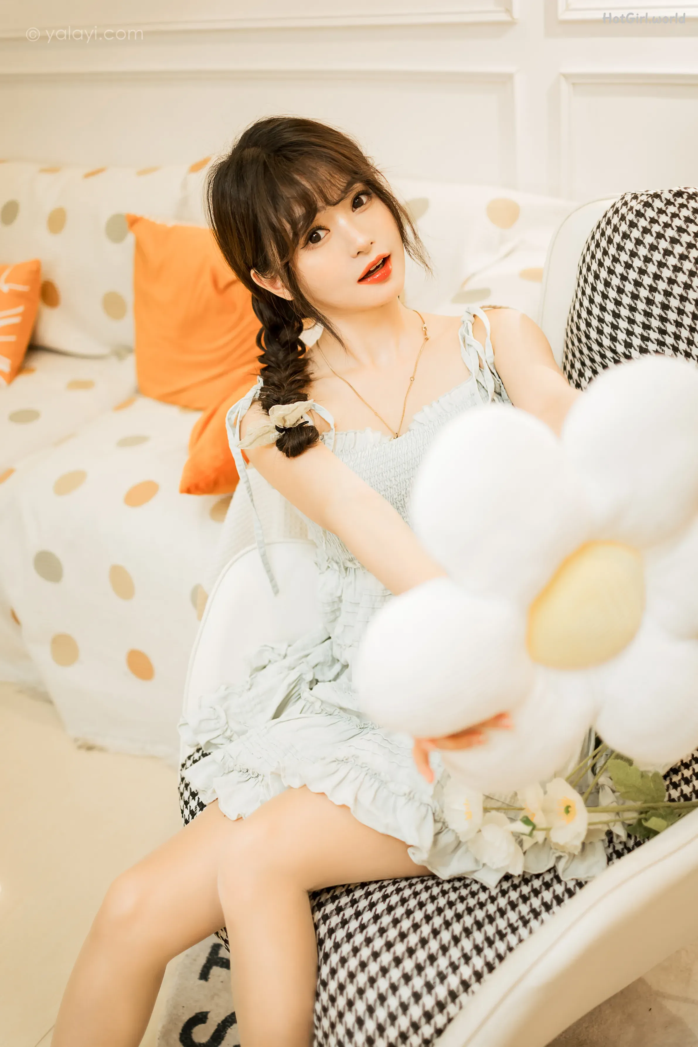 YaLaYi-雅拉伊-Vol.1068-小亭-Xiao Ting