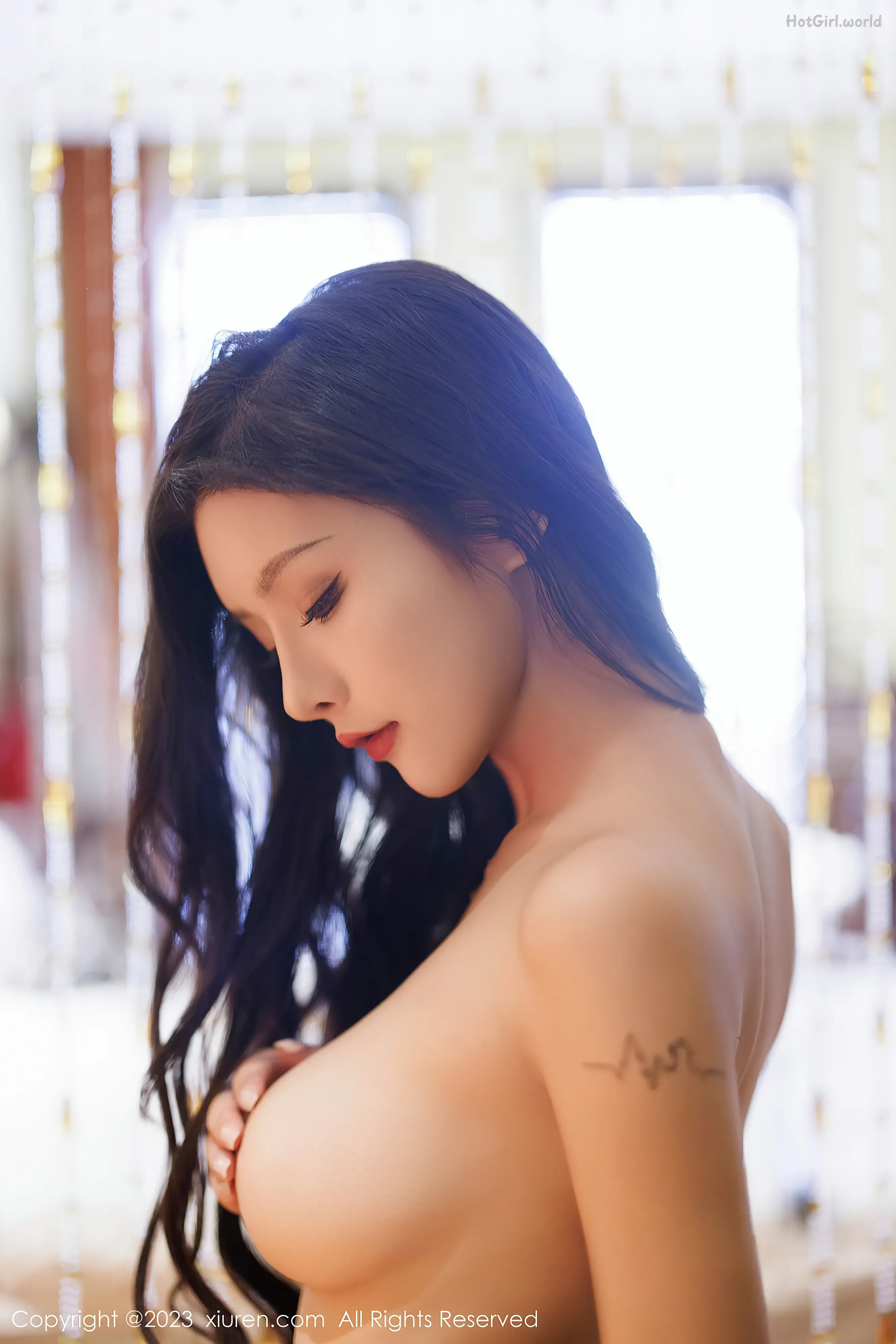 0043_hotgirl.world.webp
