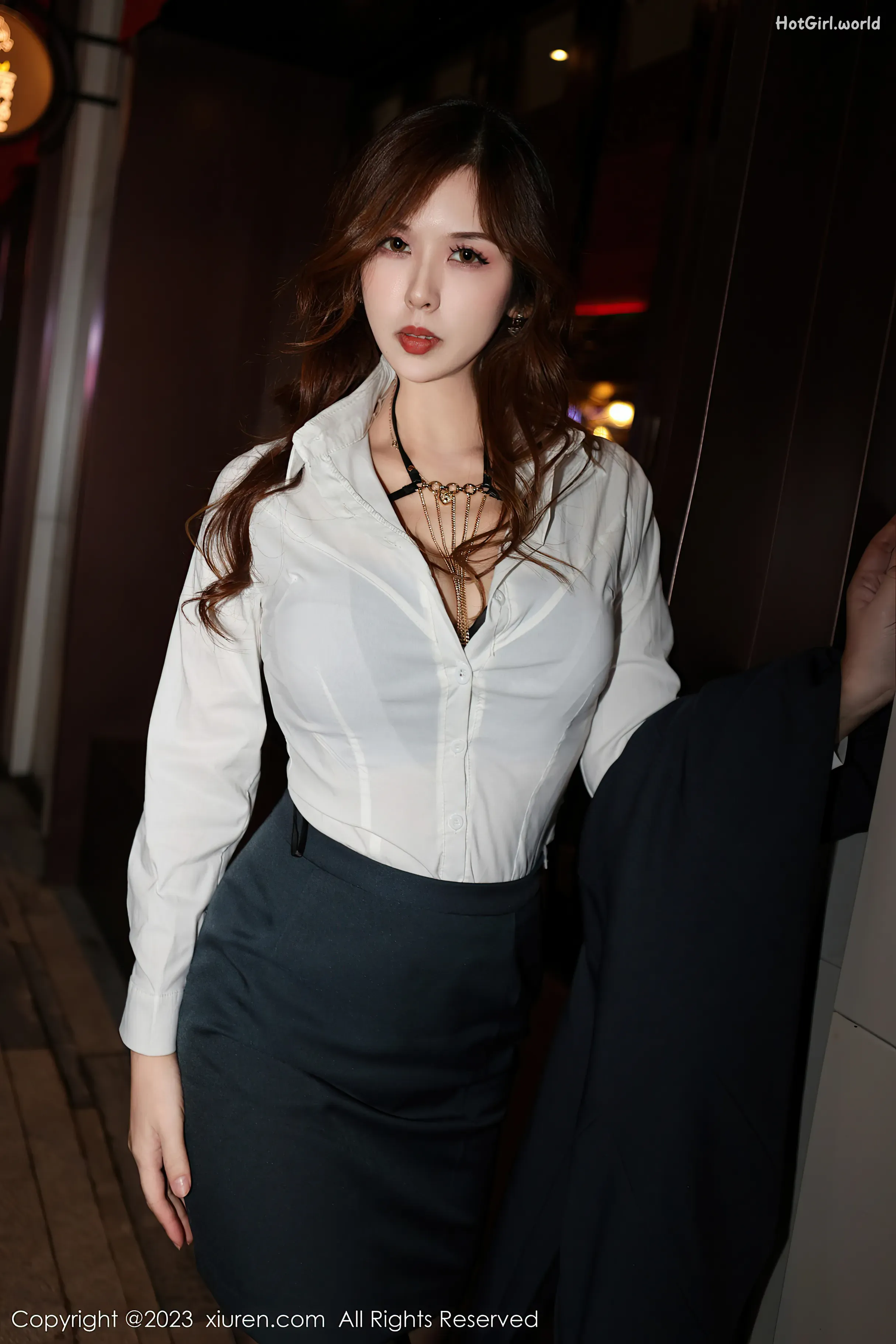 0022_hotgirl.world.webp