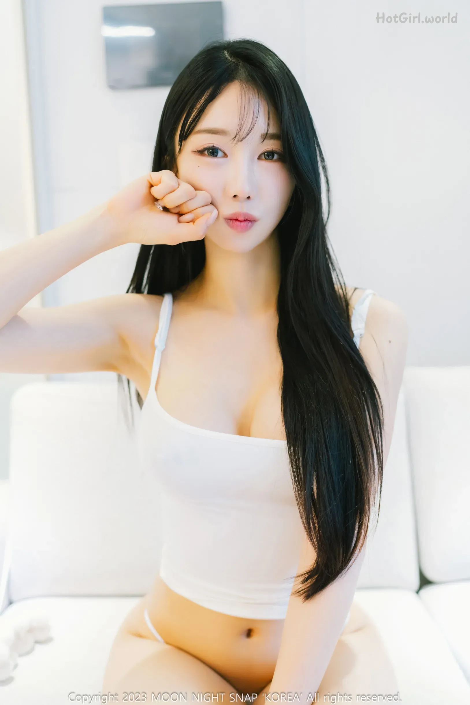 Moon-Night-Snap-Yunjin-Yunjin-Peeking-hotgirl.world-088.webp