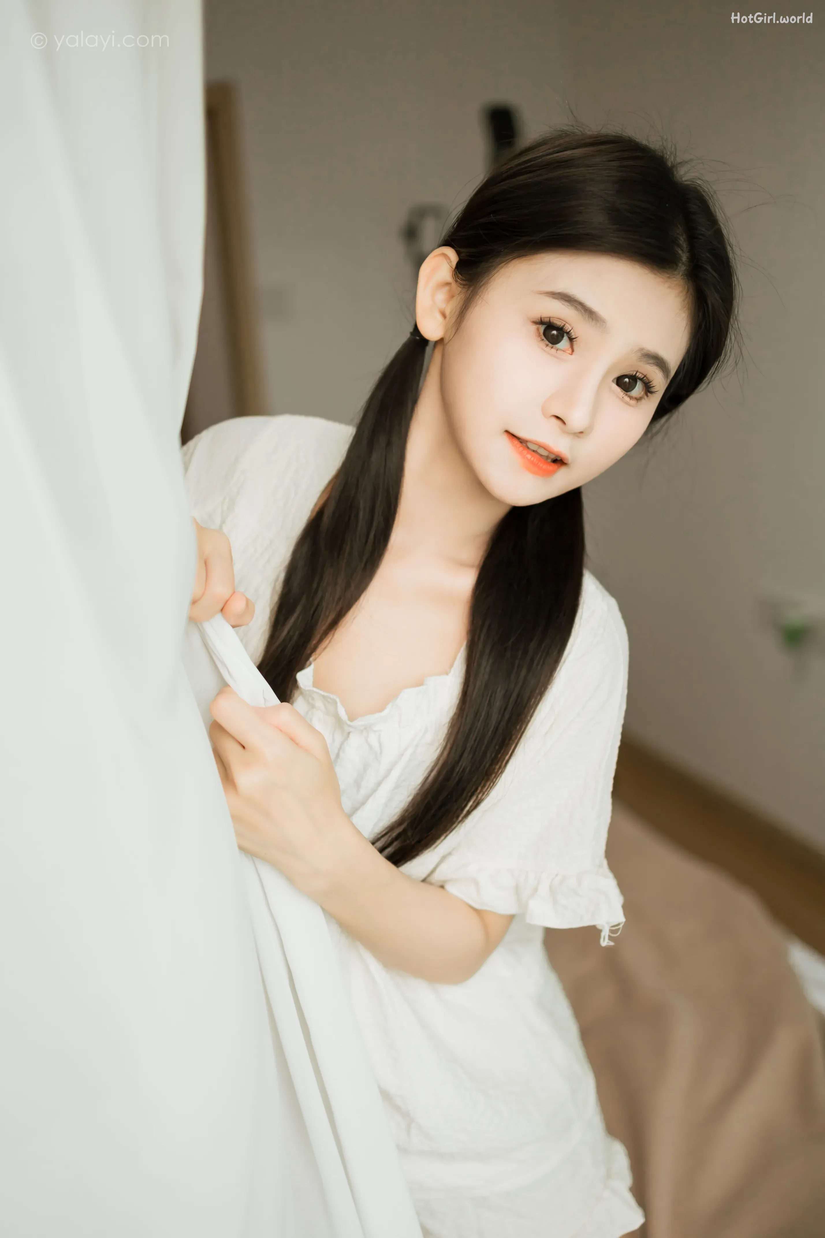 YaLaYi-雅拉伊-Vol.1073-徐小云-Xu Xiao Yun