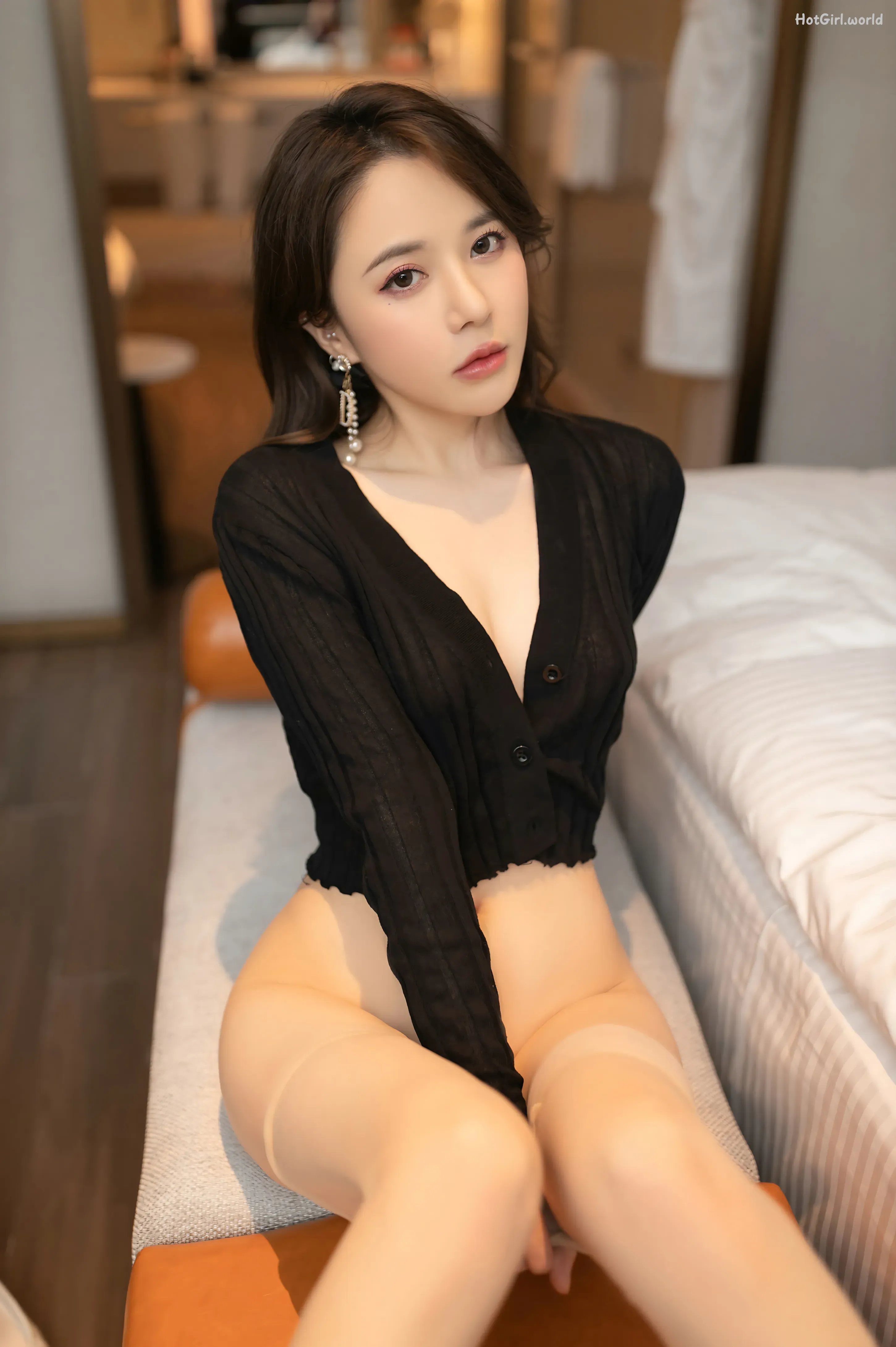 107_hotgirl.world.webp