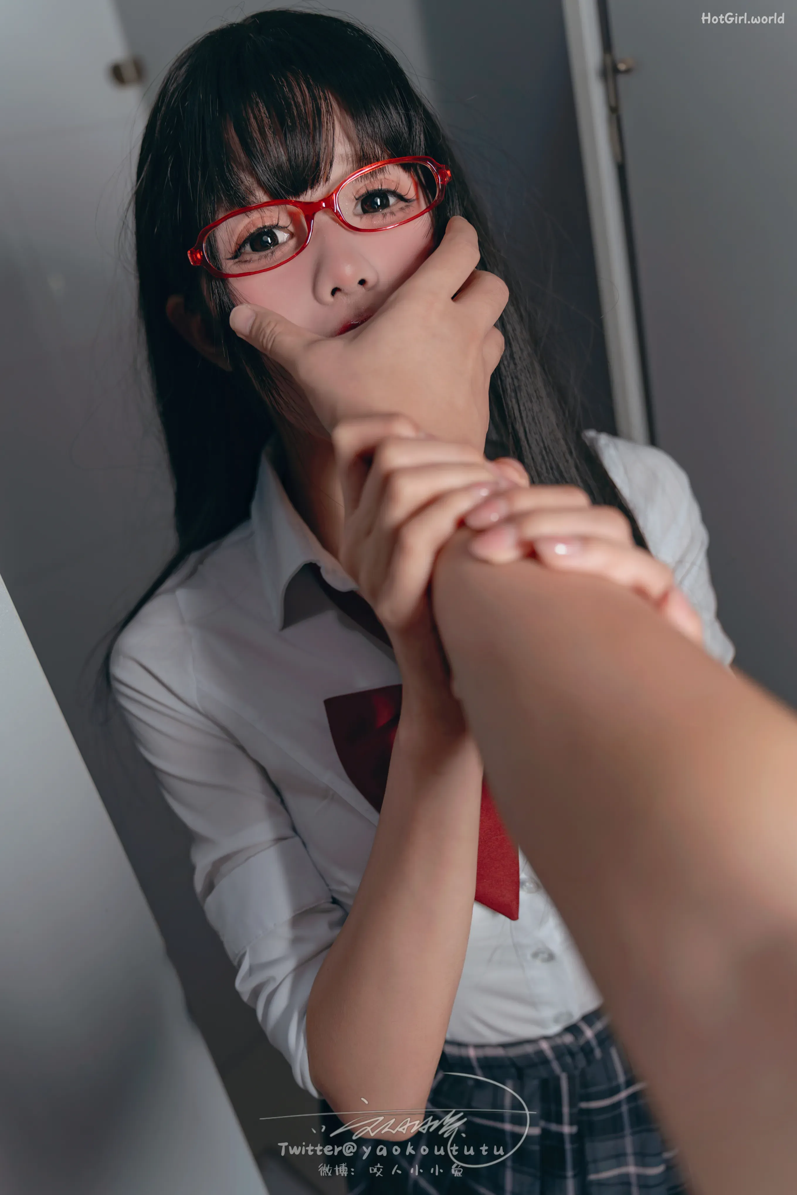 Coser-and-hotgirl.world-062.webp