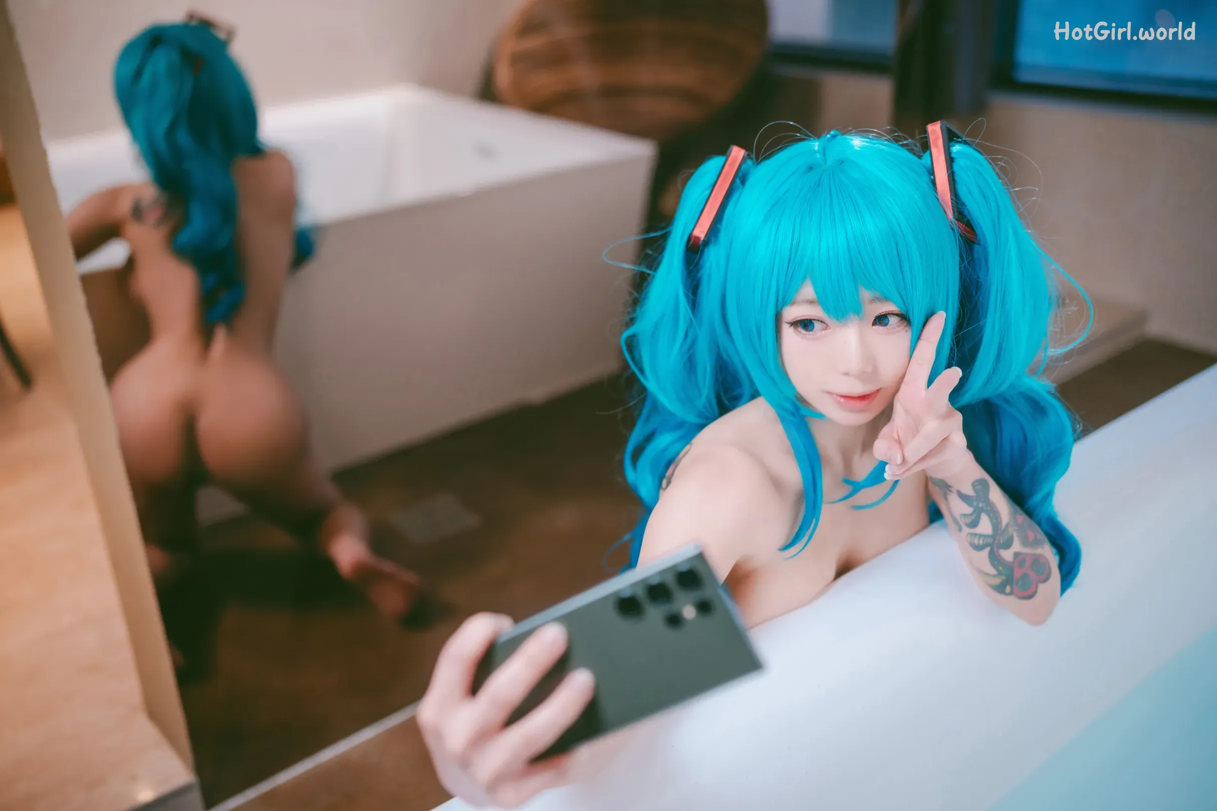 Maruemon-Plug-Me-In-Miku-hotgirl.world-061.webp