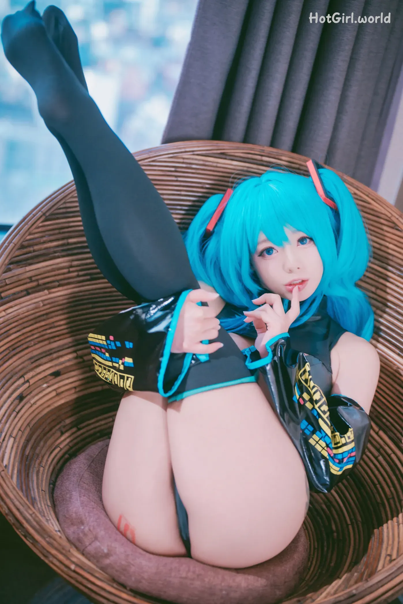 Maruemon-Plug-Me-In-Miku-hotgirl.world-104.webp