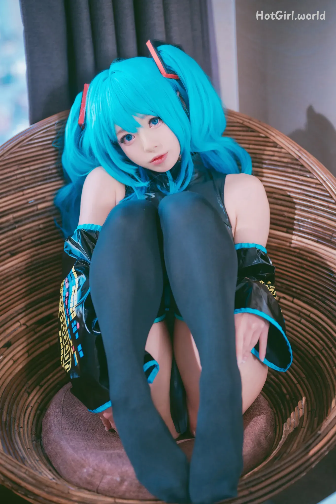 Maruemon-Plug-Me-In-Miku-hotgirl.world-106.webp