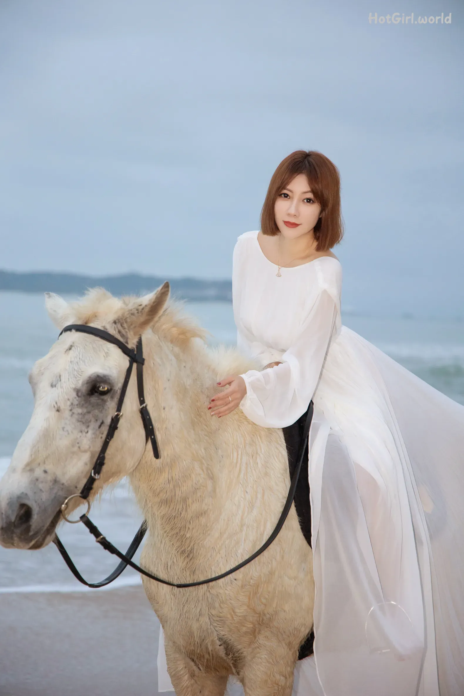 Guo-Er-Victoria-果儿Victoria-公主与野兽-0002-2348162434_hotgirl.world.webp