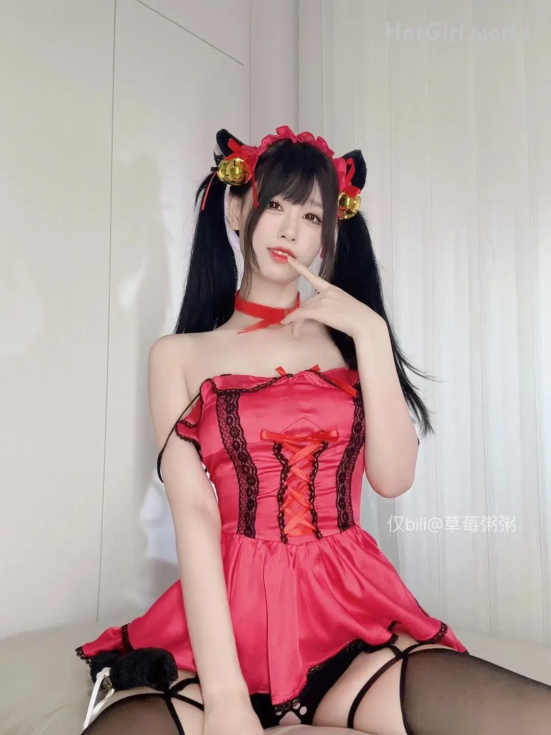 240_hotgirl.world_hotgirl.world.webp