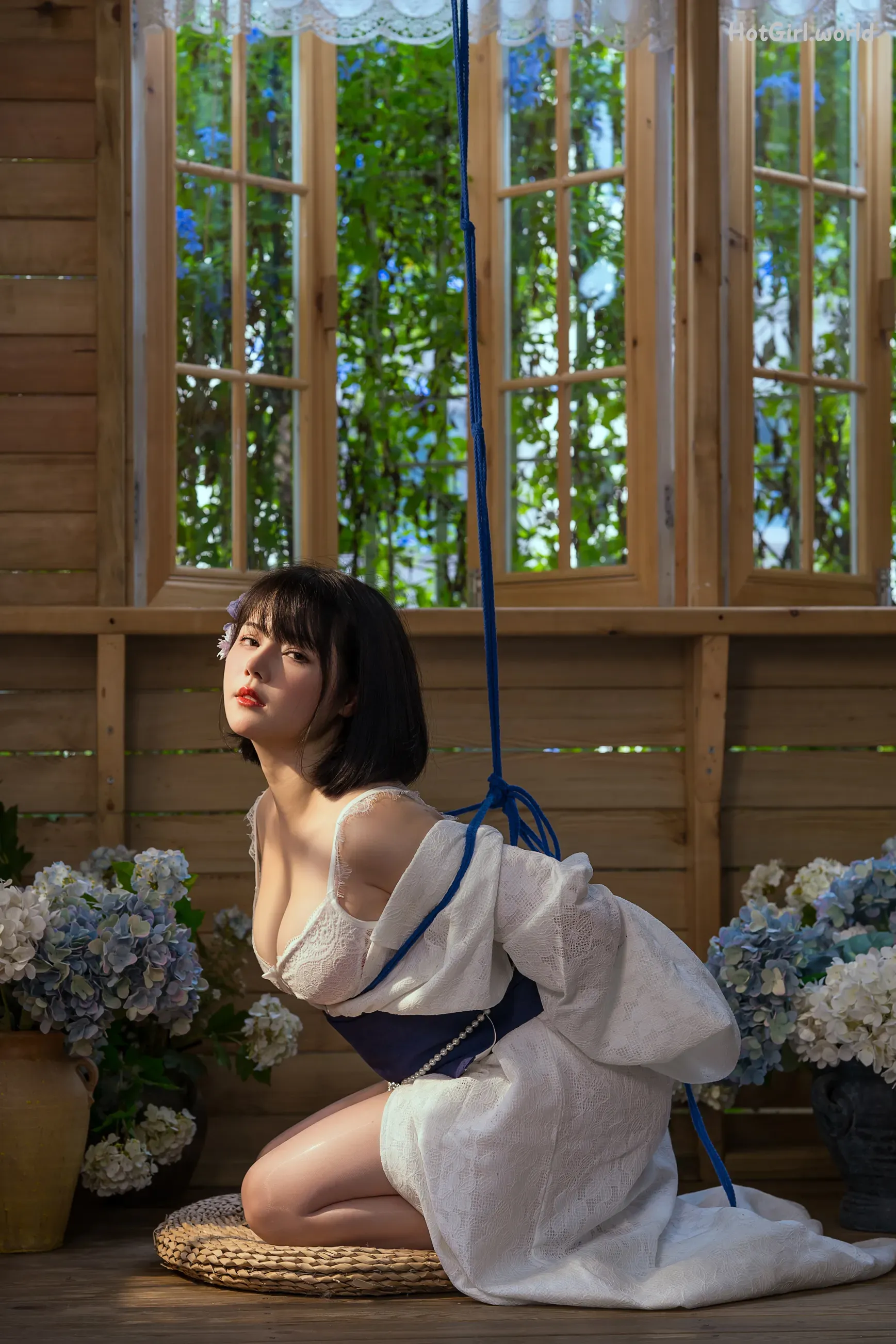 Coser-Yunx1x1-Vol.064-and-hotgirl.world-011.webp