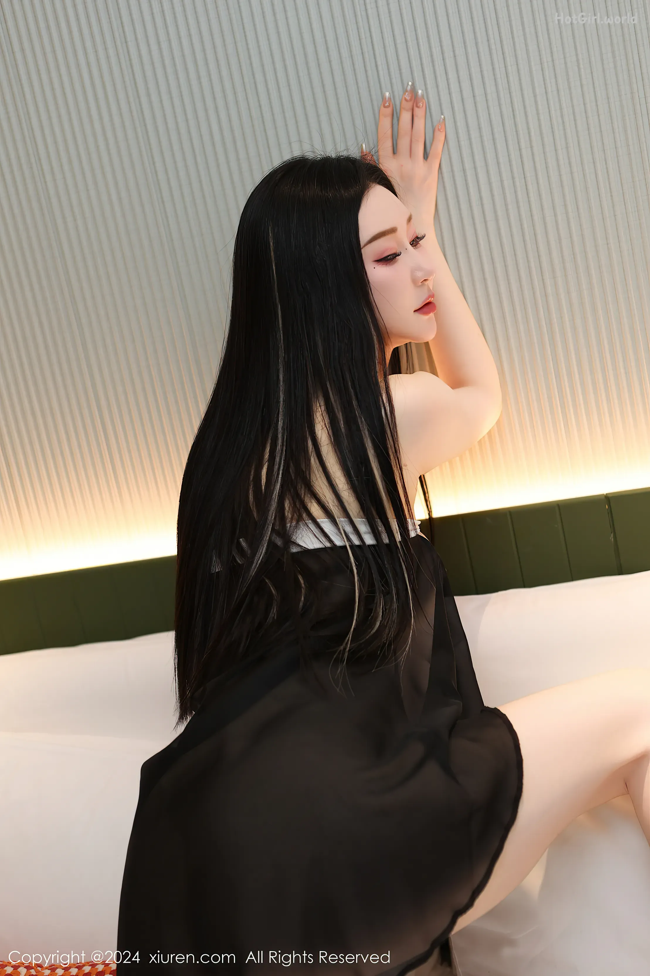 0078_hotgirl.world.webp