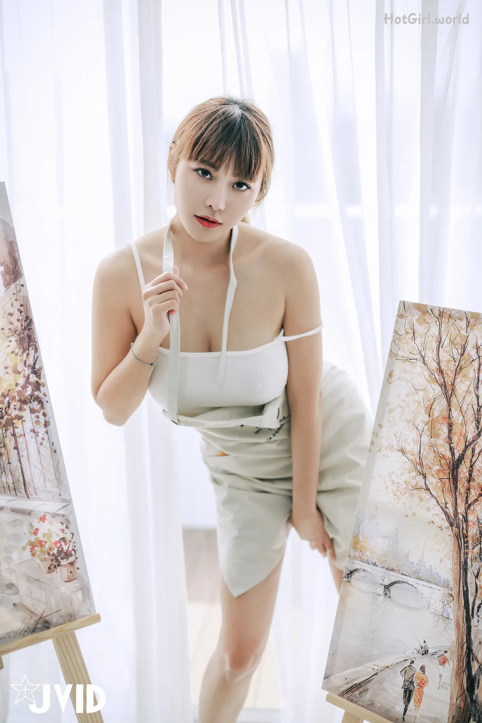 107_hotgirl.world.webp