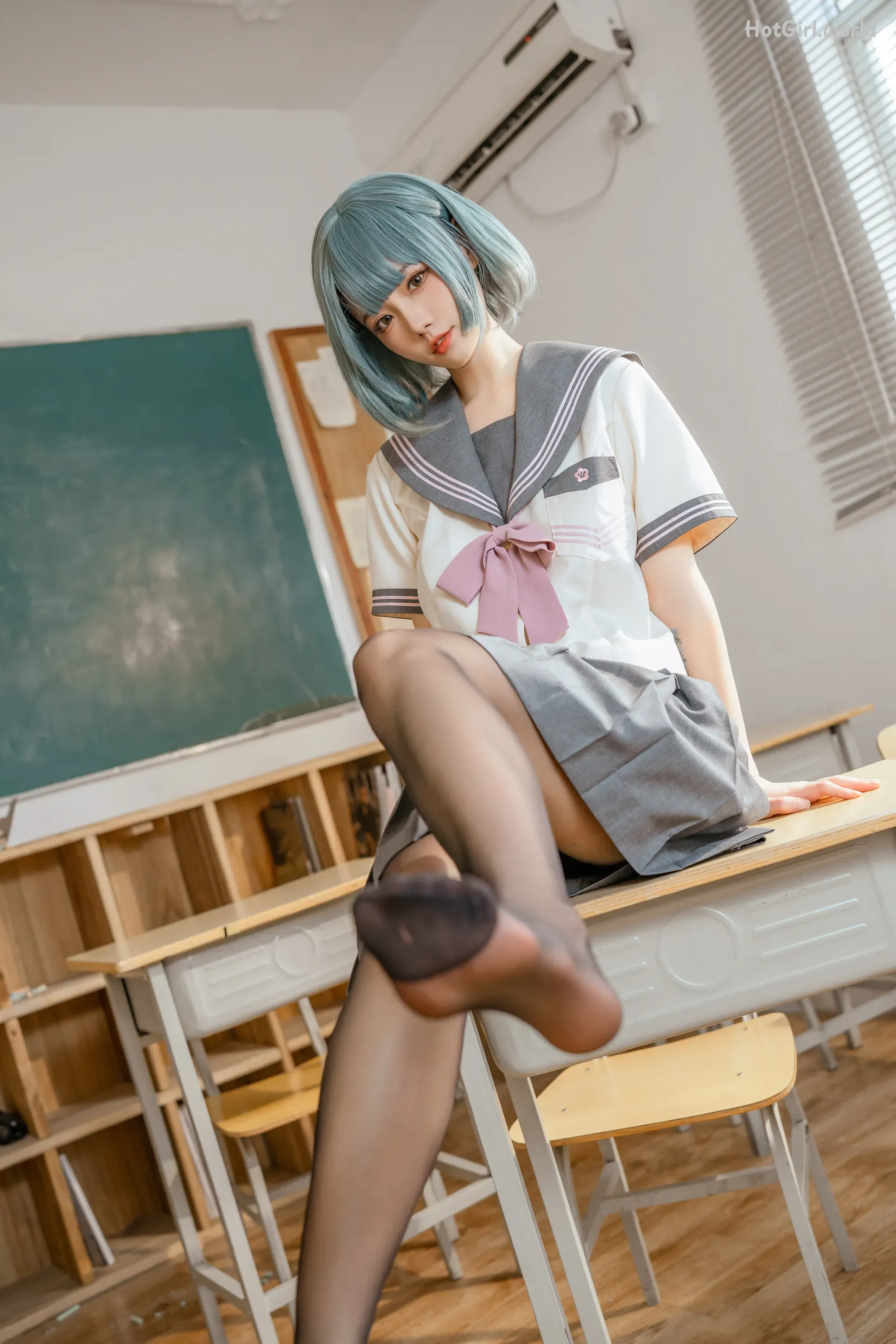 Coser-tao-liang-a-zhai-JK-hotgirl.world-085.webp