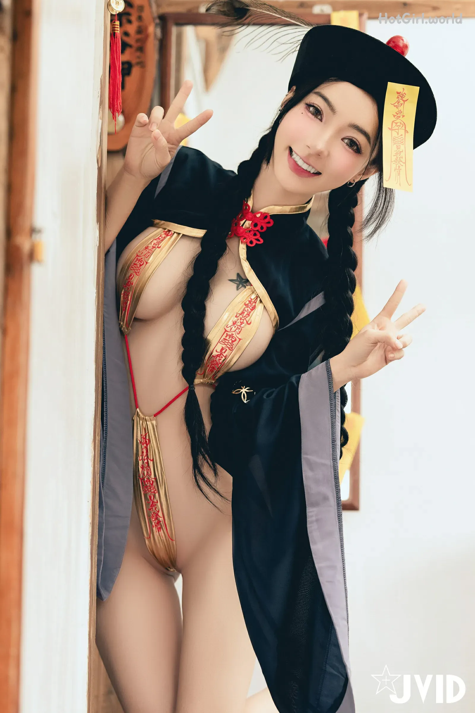 087_hotgirl.world.webp