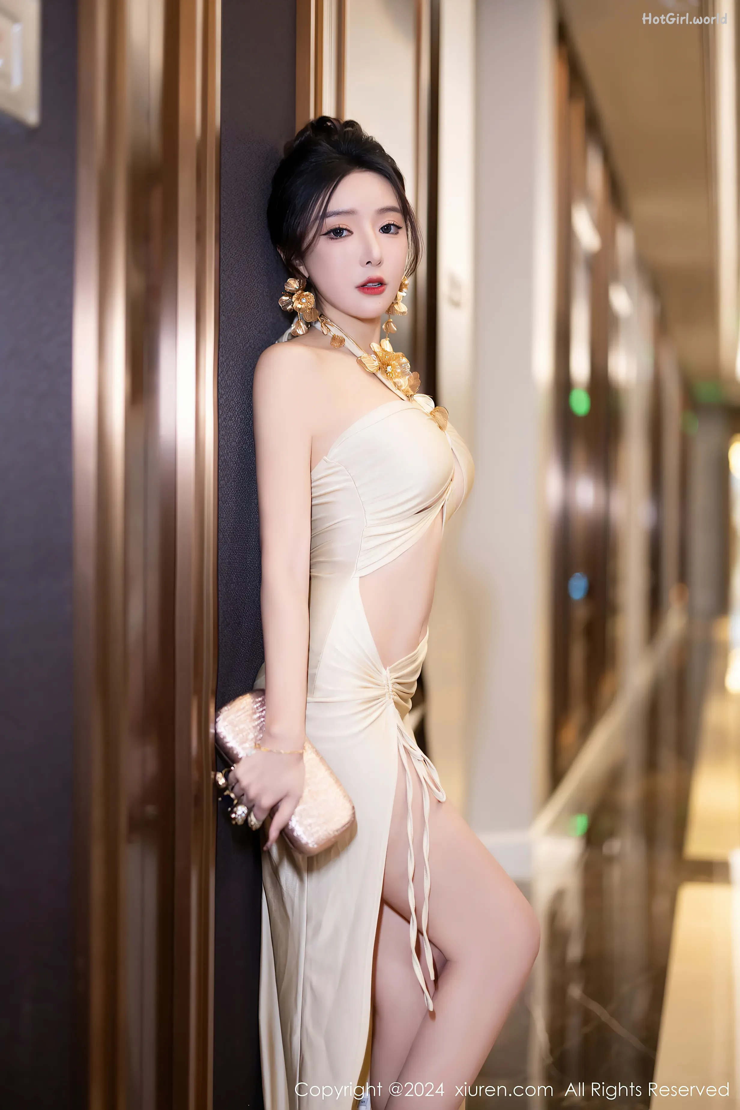 0005_hotgirl.world.webp