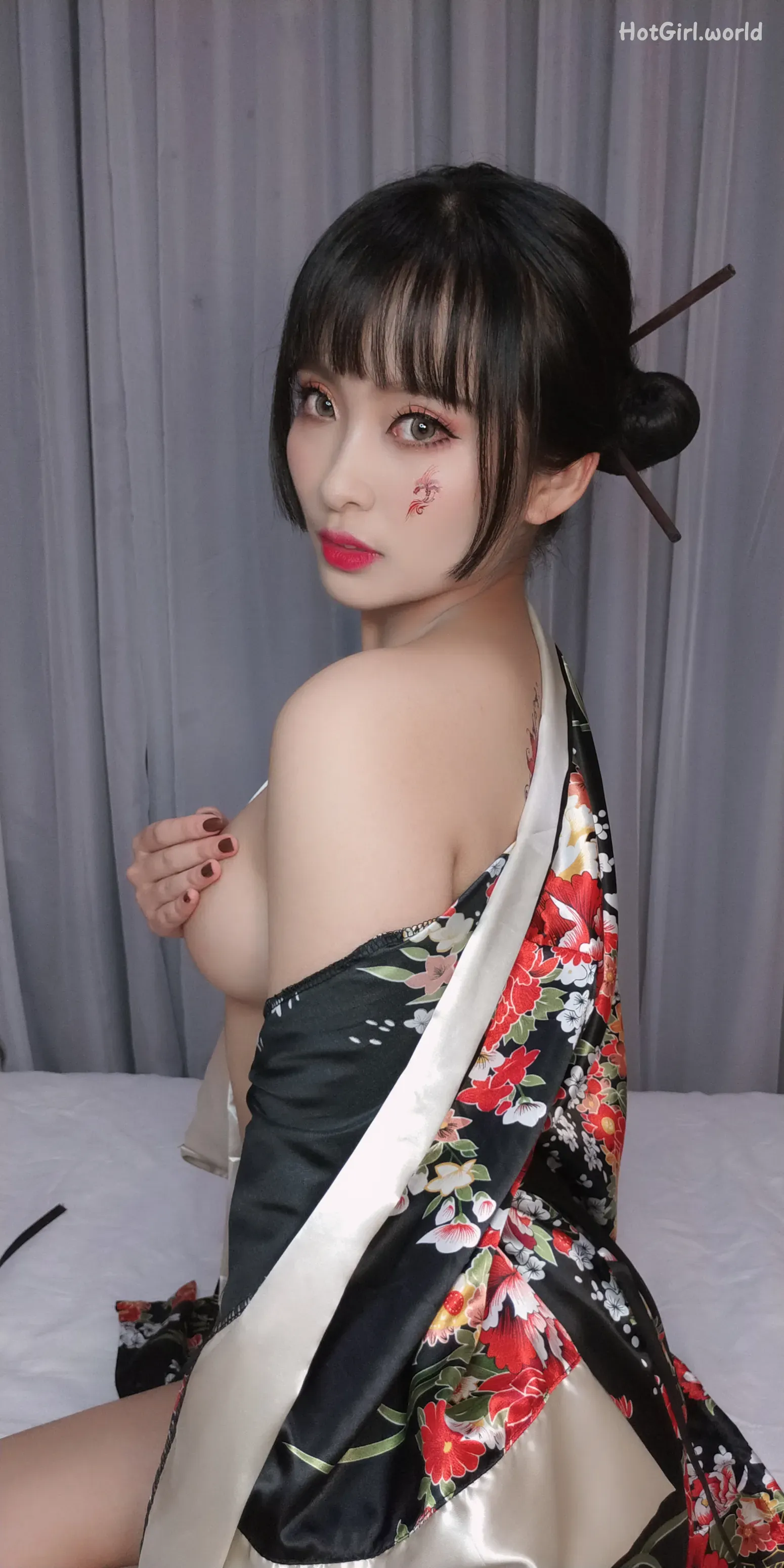 Coser-LoLiSAMA-hotgirl.world-070.webp