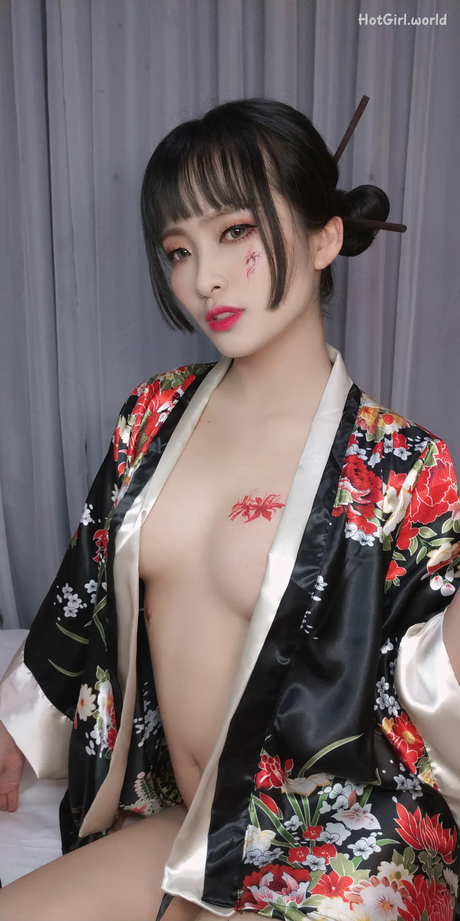 Coser-LoLiSAMA-hotgirl.world-071.webp