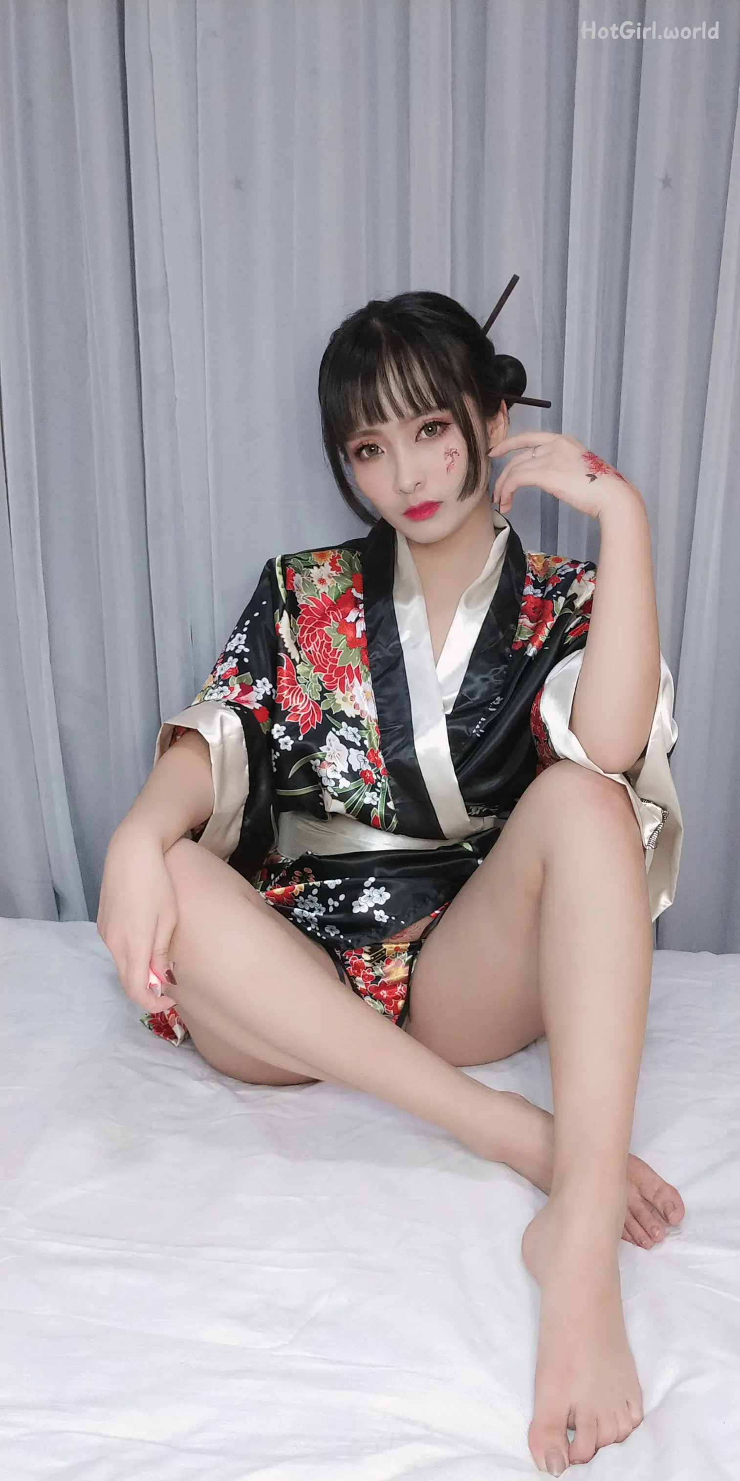 Coser-LoLiSAMA-hotgirl.world-079.webp