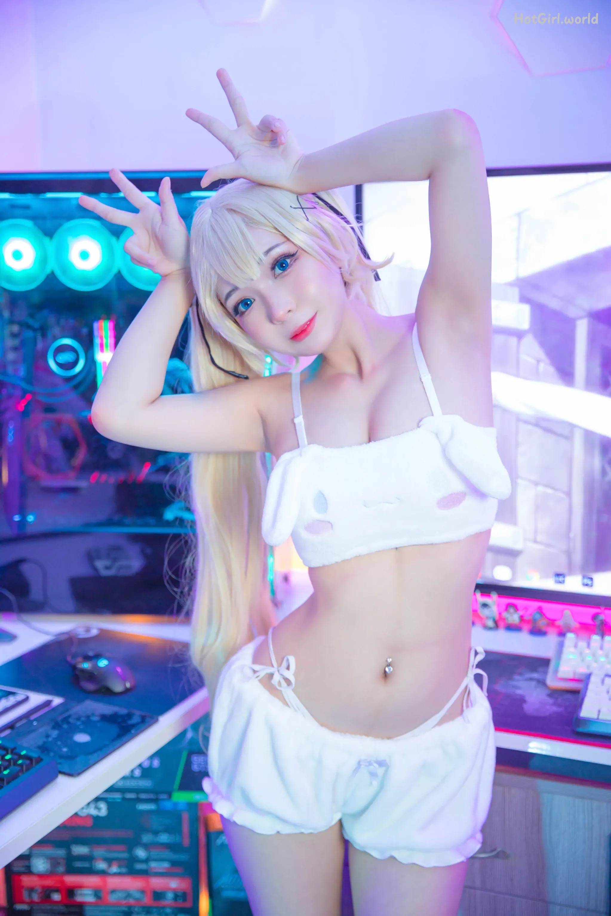 Coser-UmekoJ-Pack-Marie-Rose-Cinnamoroll-hotgirl.world-083.webp