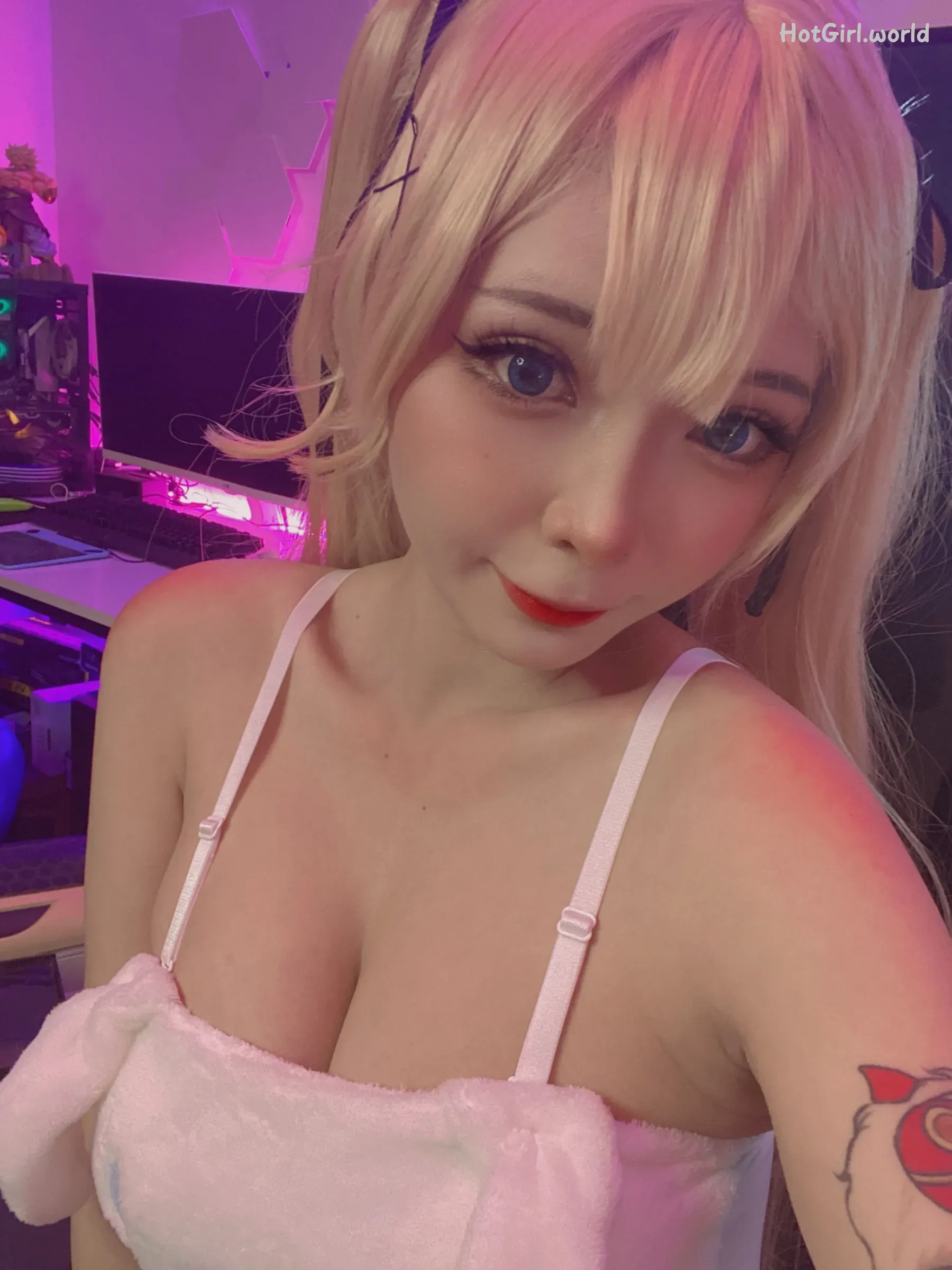 Coser-UmekoJ-Pack-Marie-Rose-Cinnamoroll-hotgirl.world-118.webp