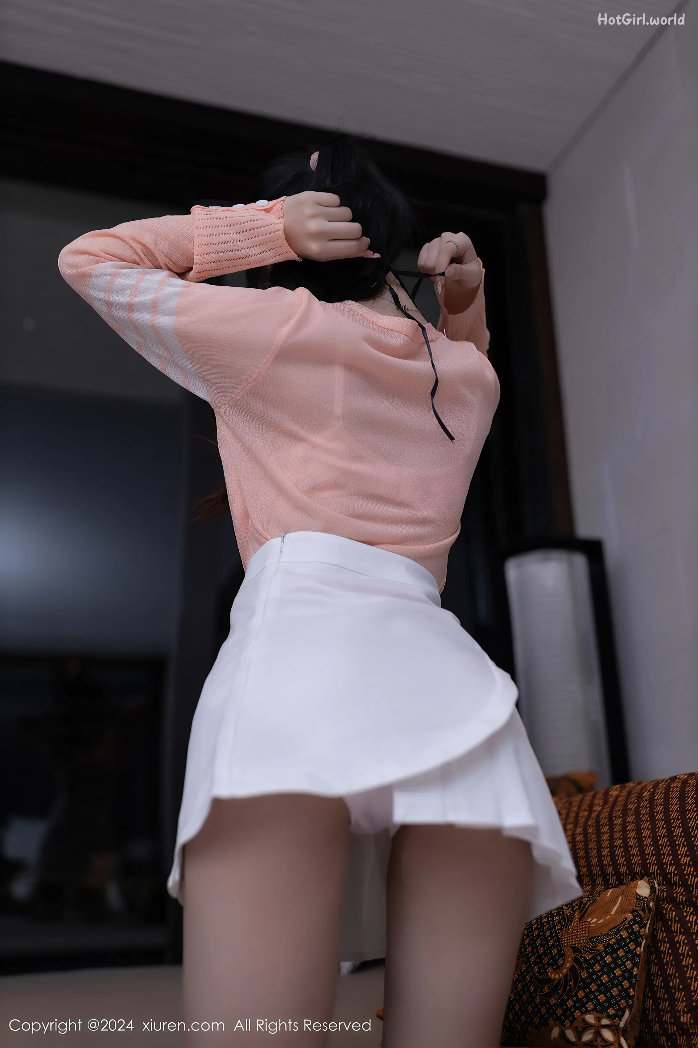 0014_hotgirl.world.webp