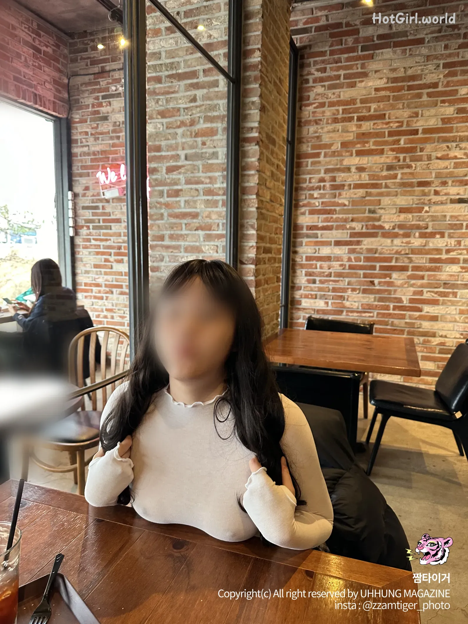 UHHUNG-MAGAZINE-Daa-The-Penalty-hotgirl.world-102.webp