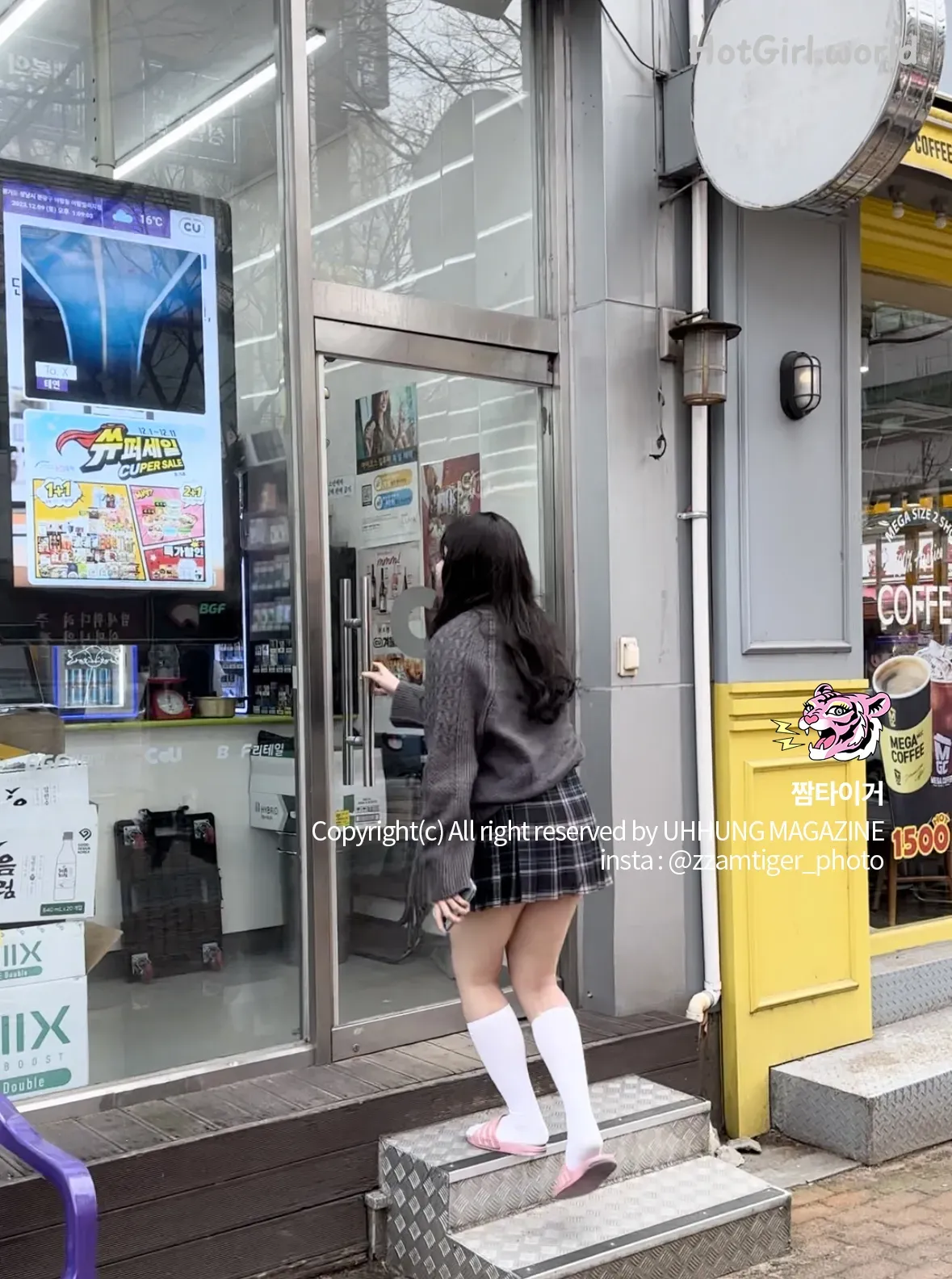 UHHUNG-MAGAZINE-Daa-The-Penalty-hotgirl.world-249.webp