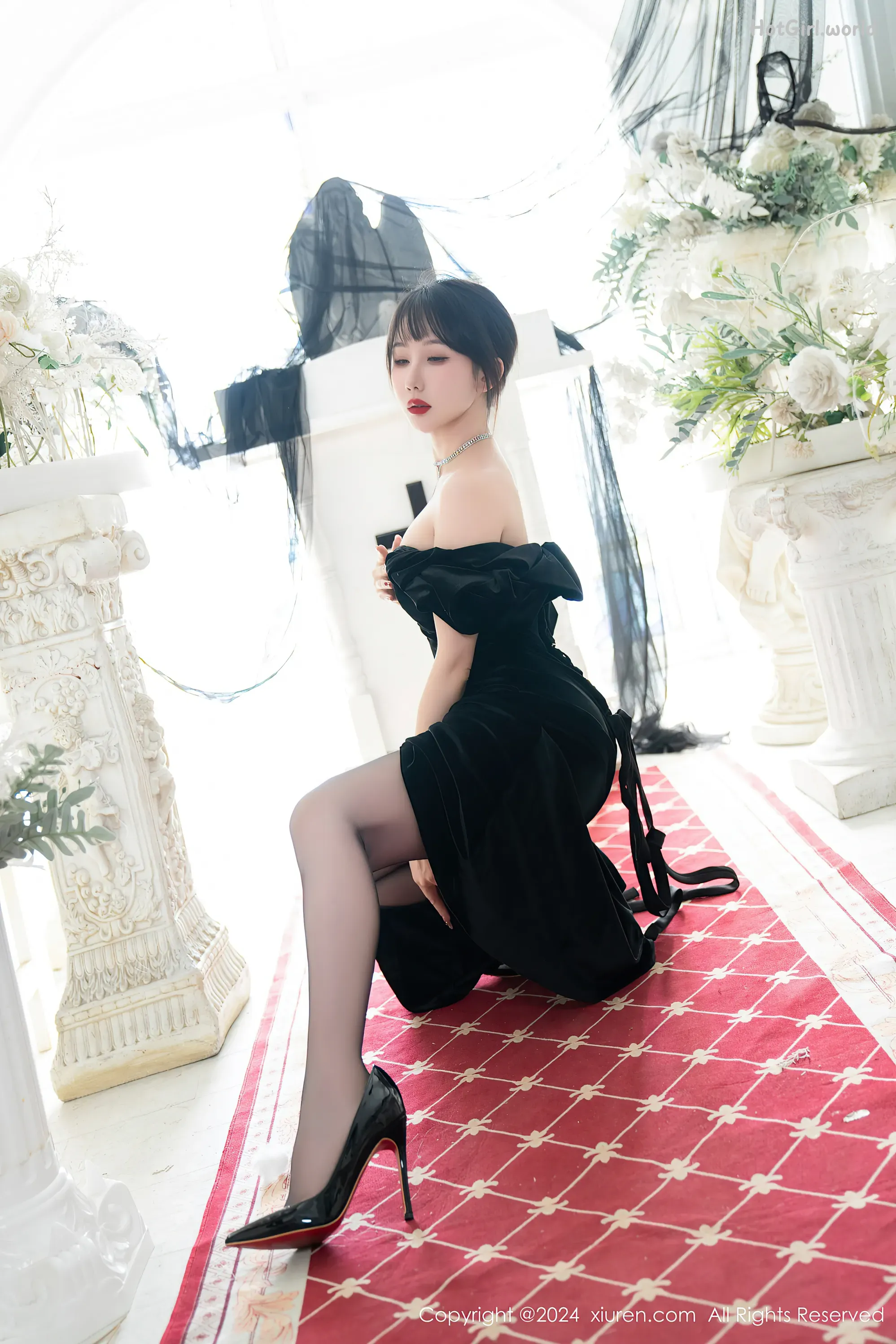 XiuRen秀人网-No-8070-波巧酱-0085-6825136059_hotgirl.world.webp