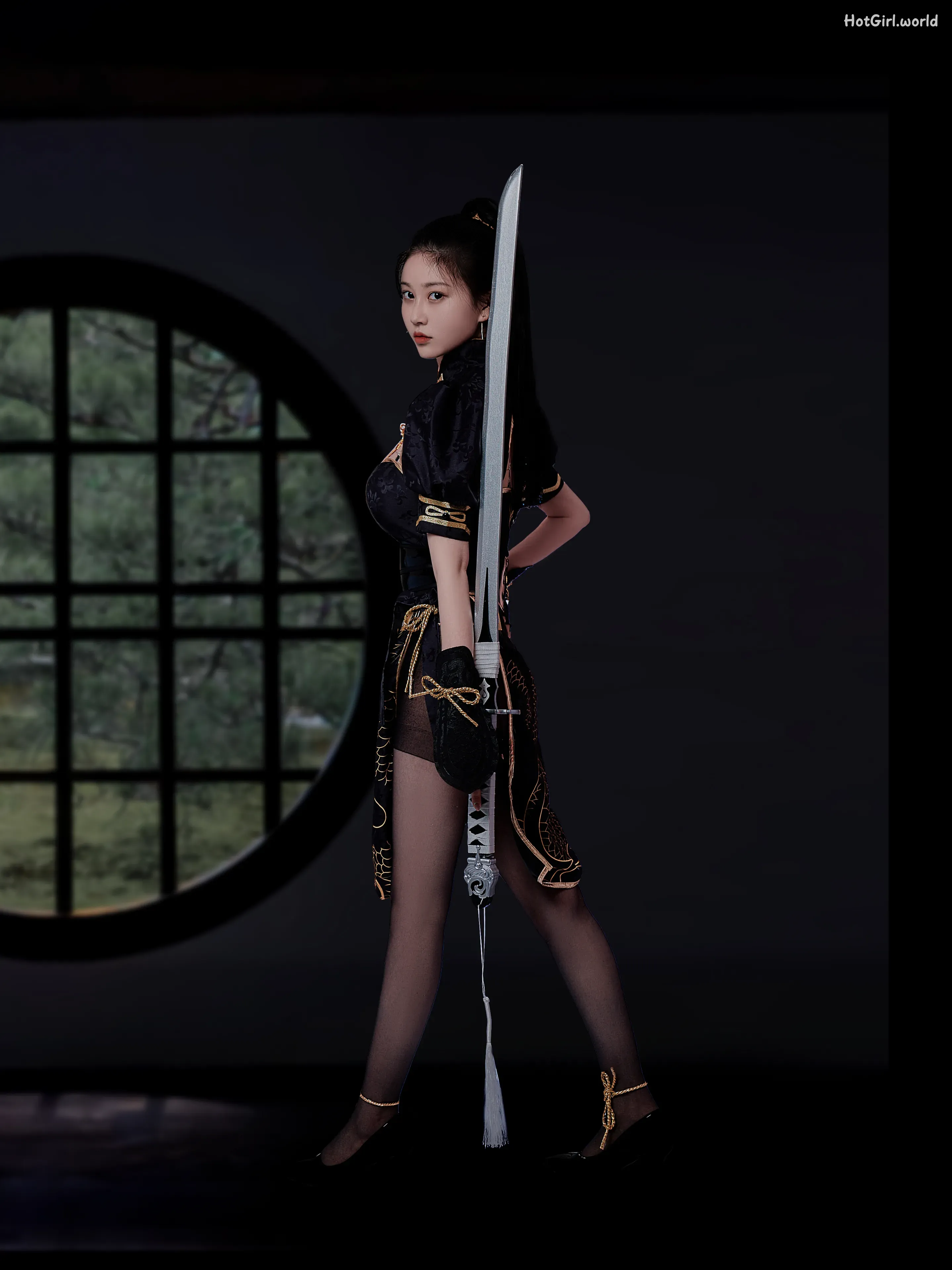 Coser-Nnian-hotgirl.world-004.webp