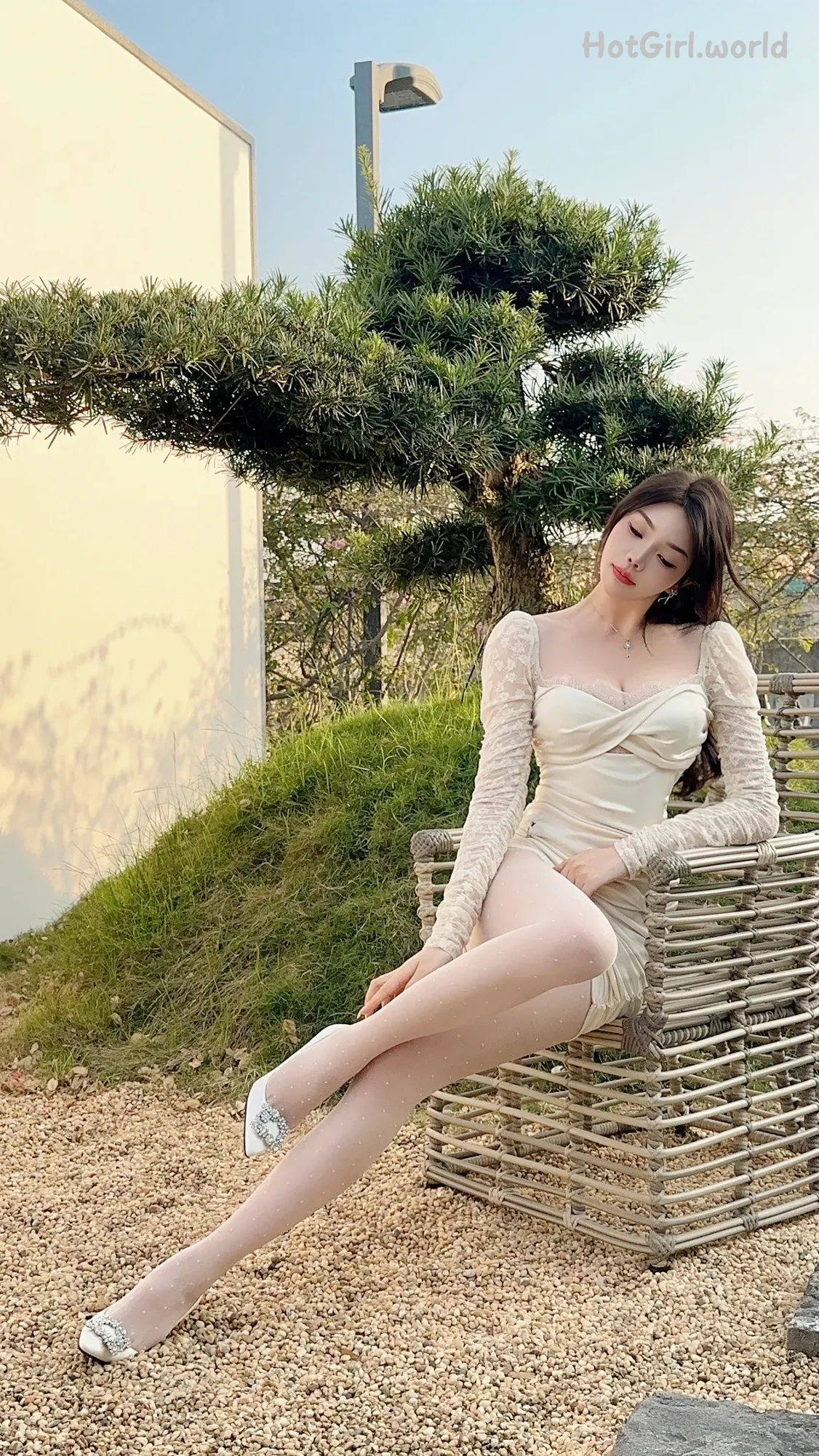 徐莉芝-捂住春光-0005-6829684362_hotgirl.world.webp