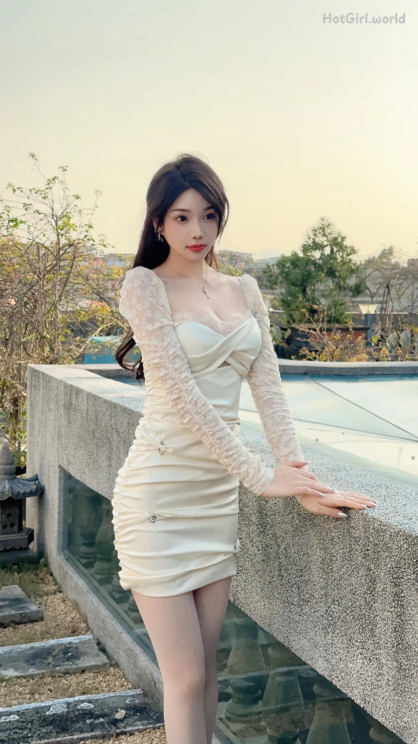 徐莉芝-捂住春光-0007-0701587060_hotgirl.world.webp