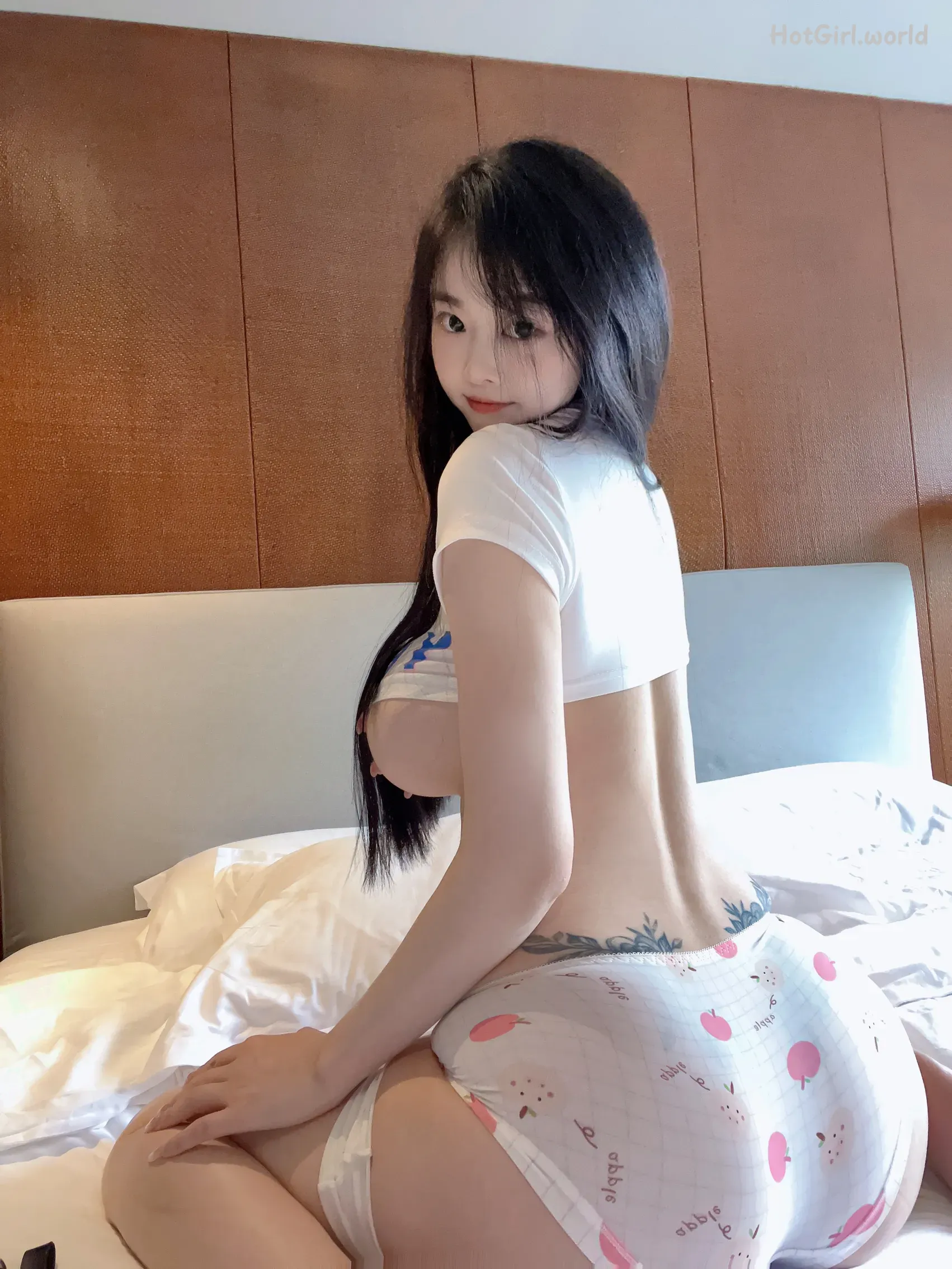 左公子666-俏皮女娃