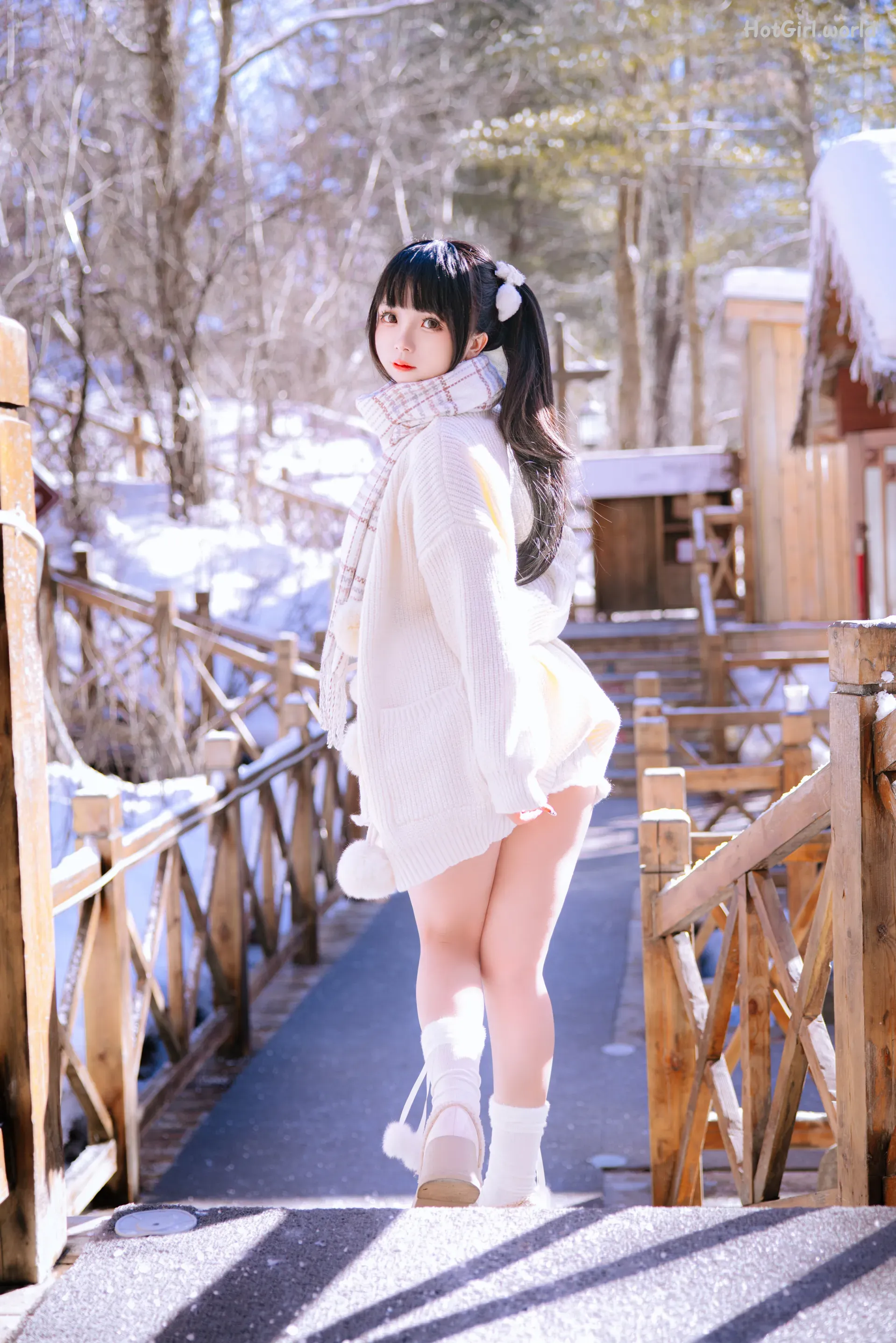 Coser-Ri-nai-jiao-hotgirl.world-003.webp