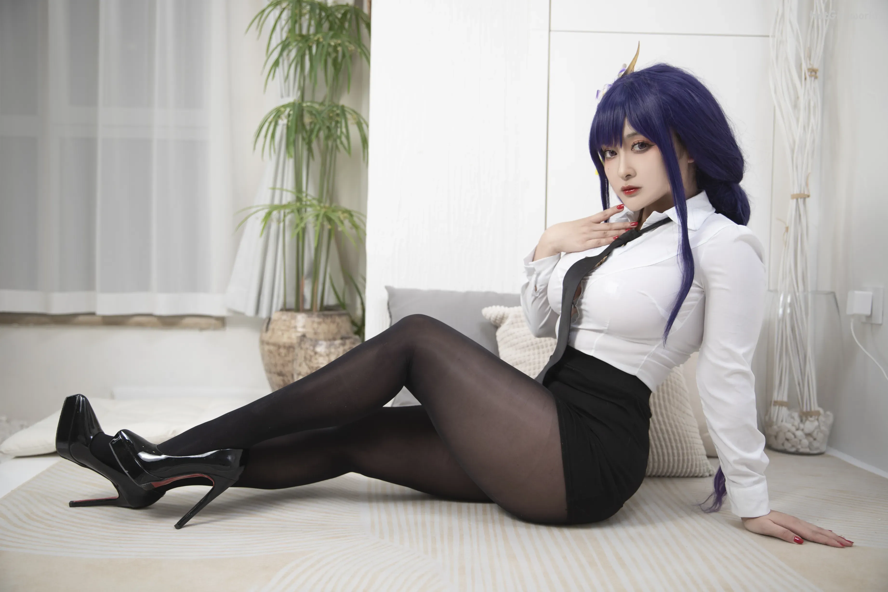 Coser-LoLiSAMA-hotgirl.world-001.webp