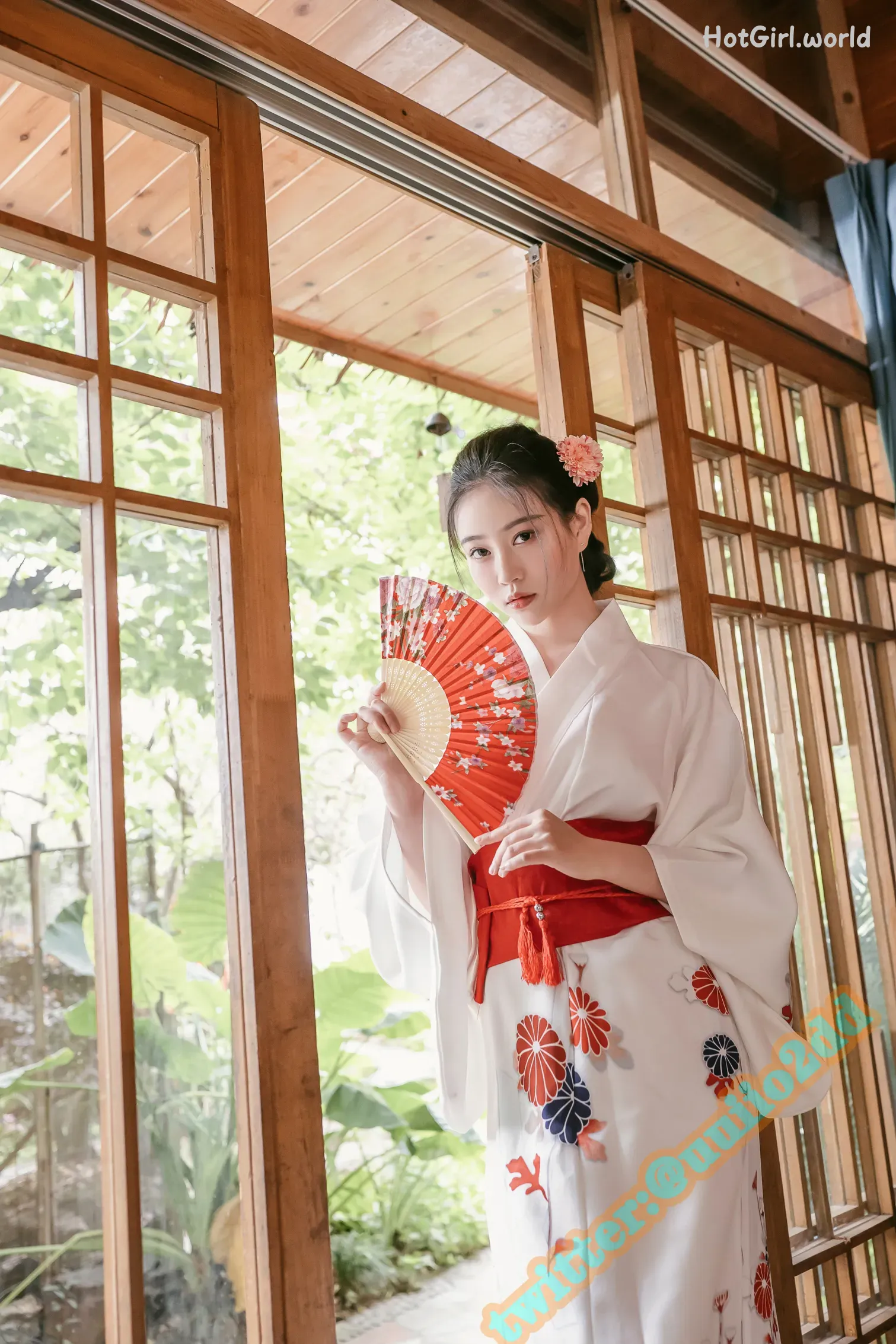 Coser-年年-Nnian-A版-以爱之名(28 photos + 23 uncensored photos)
