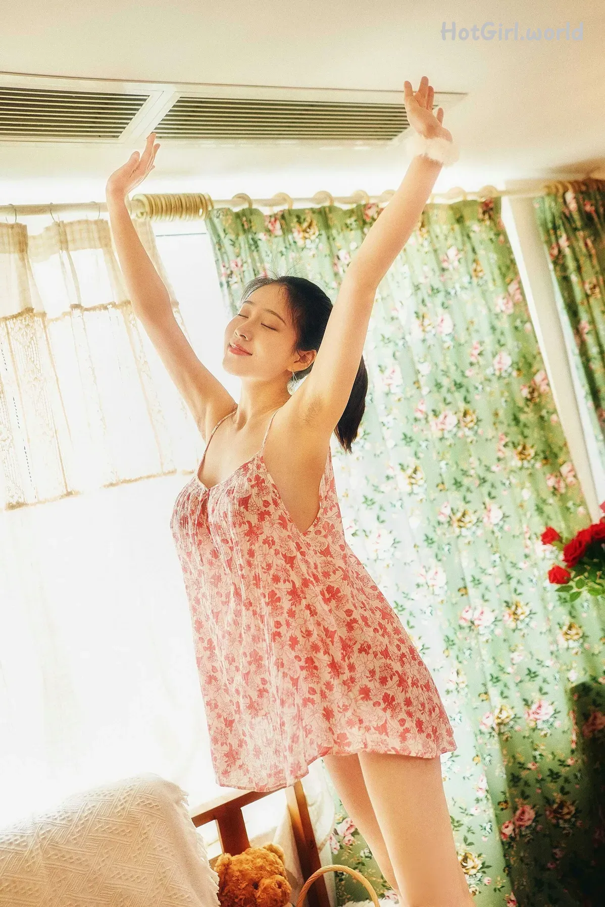 Coser-Nnian-hotgirl.world-004.webp