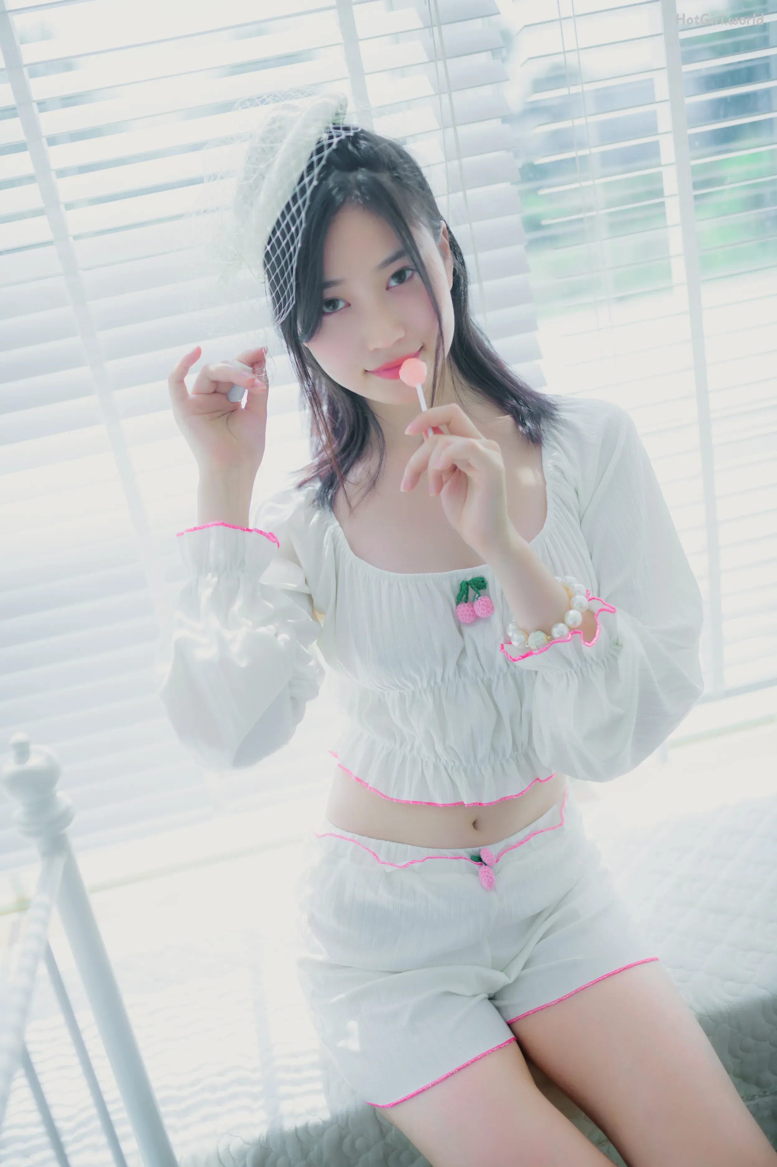 Coser-Nnian-hotgirl.world-009.webp