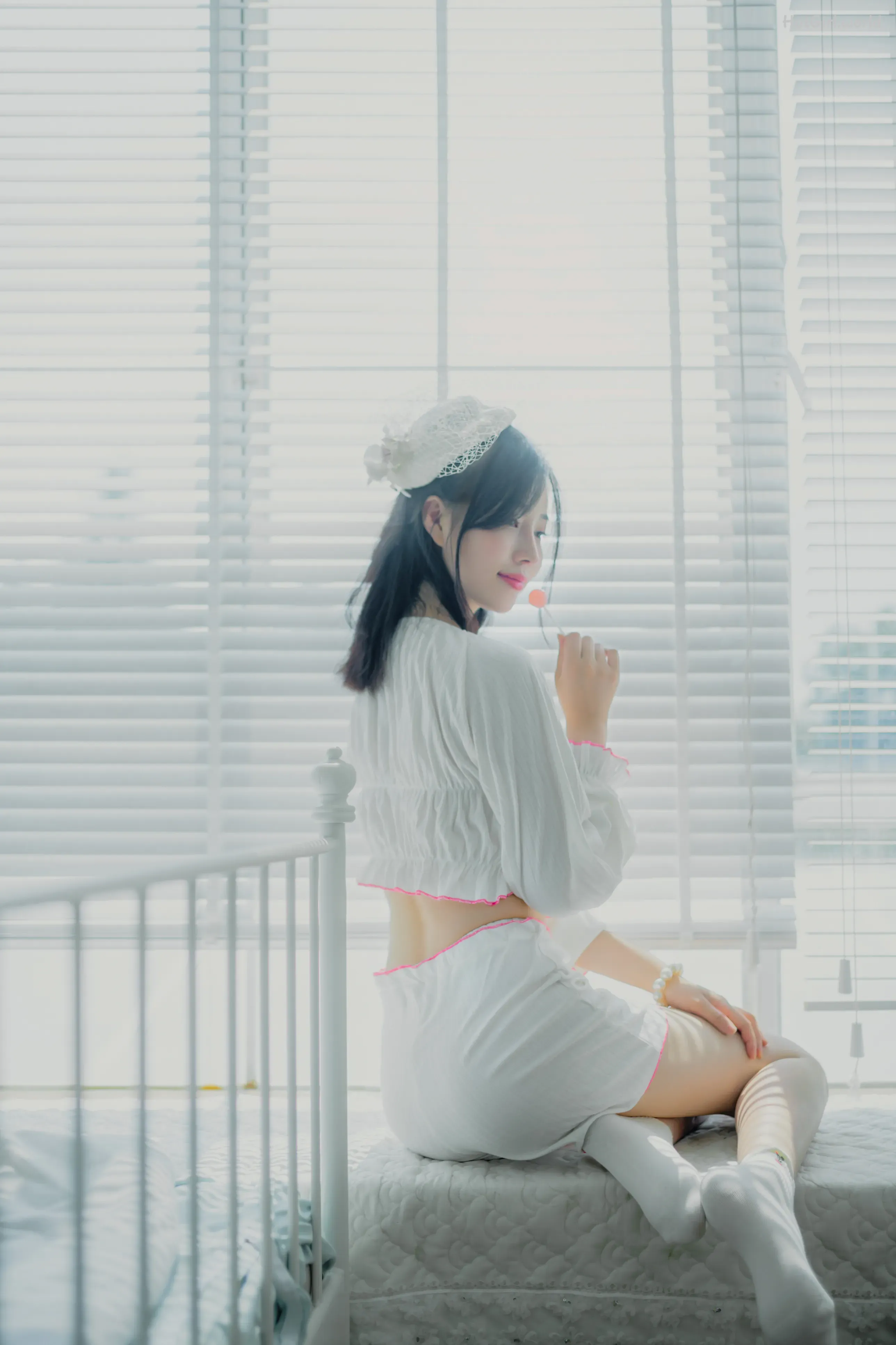 Coser-Nnian-hotgirl.world-011.webp