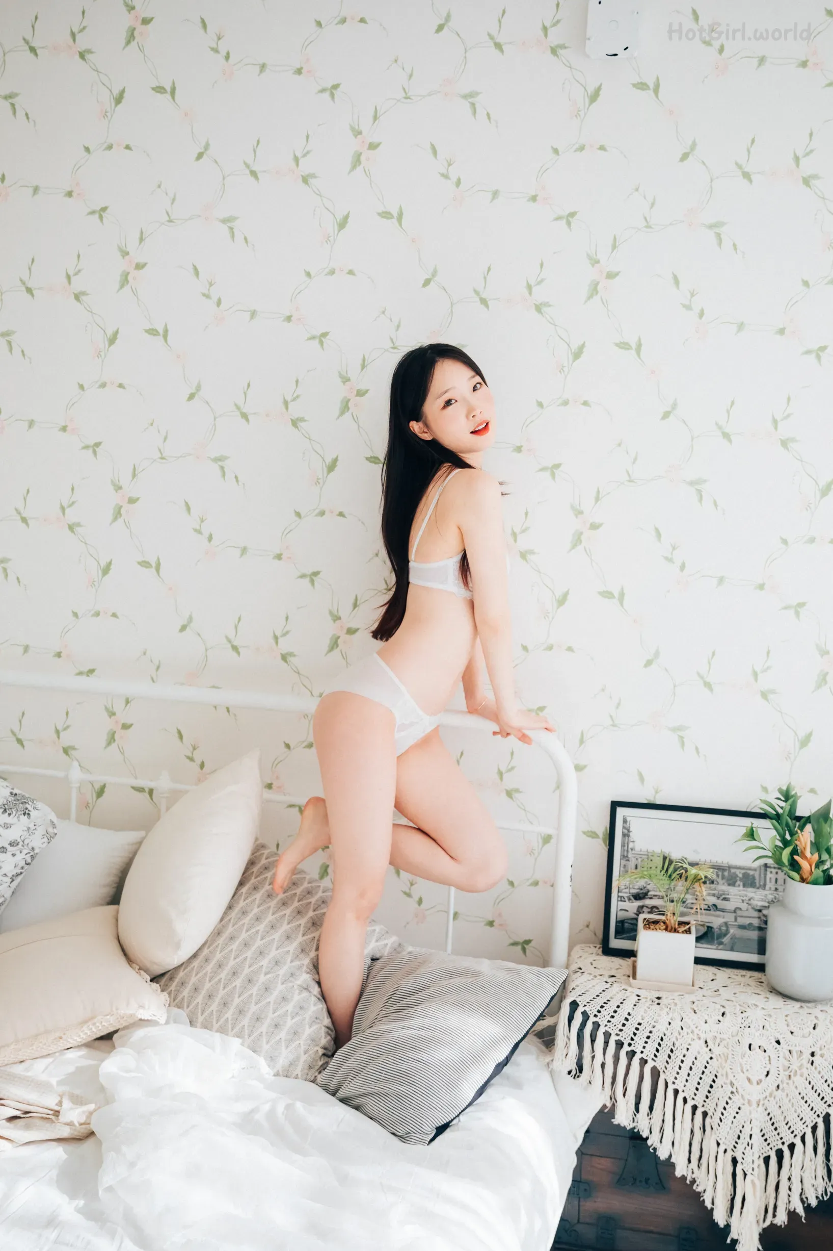 LOOZY-Pureding-Pure-hotgirl.world-085.webp